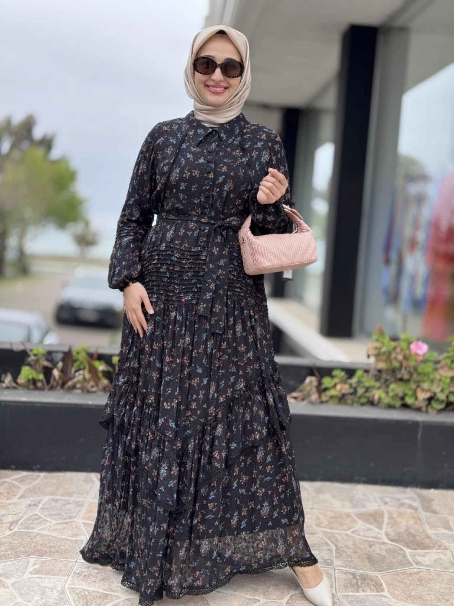 Misswhence Etek Ucu Güpürlü Şifon Detaylı Elbise 37819