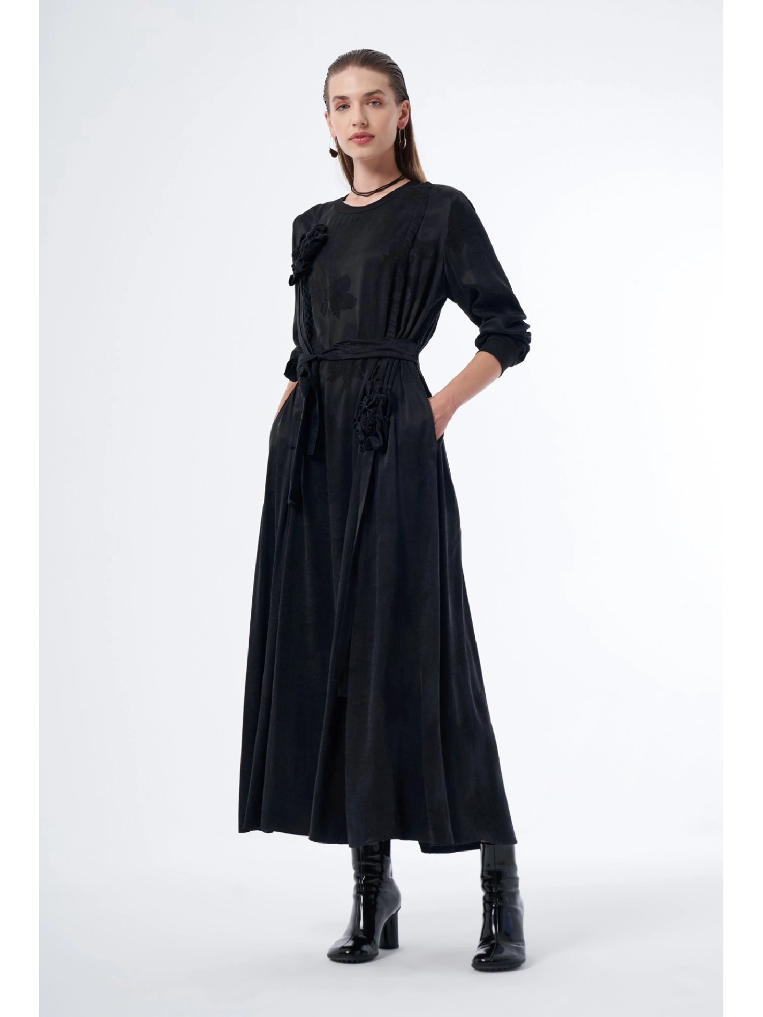 Misswhence Gül Detaylı İpek Elbise 36800