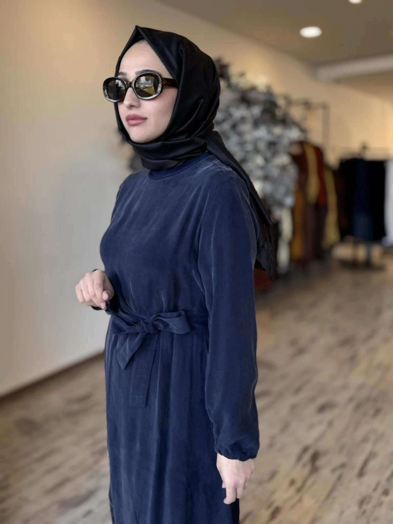 Misswhence Nakış ve Fermuar Detaylı Cupra İpek Elbise 37800