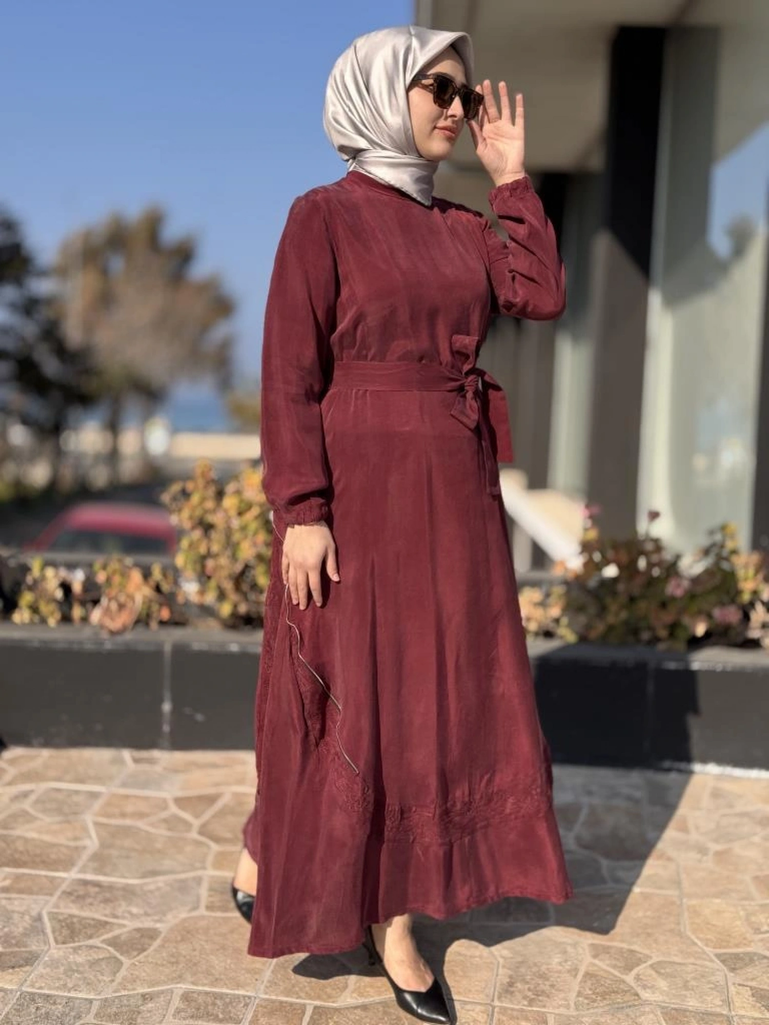 Misswhence Nakış ve Fermuar Detaylı Cupra İpek Elbise 37800