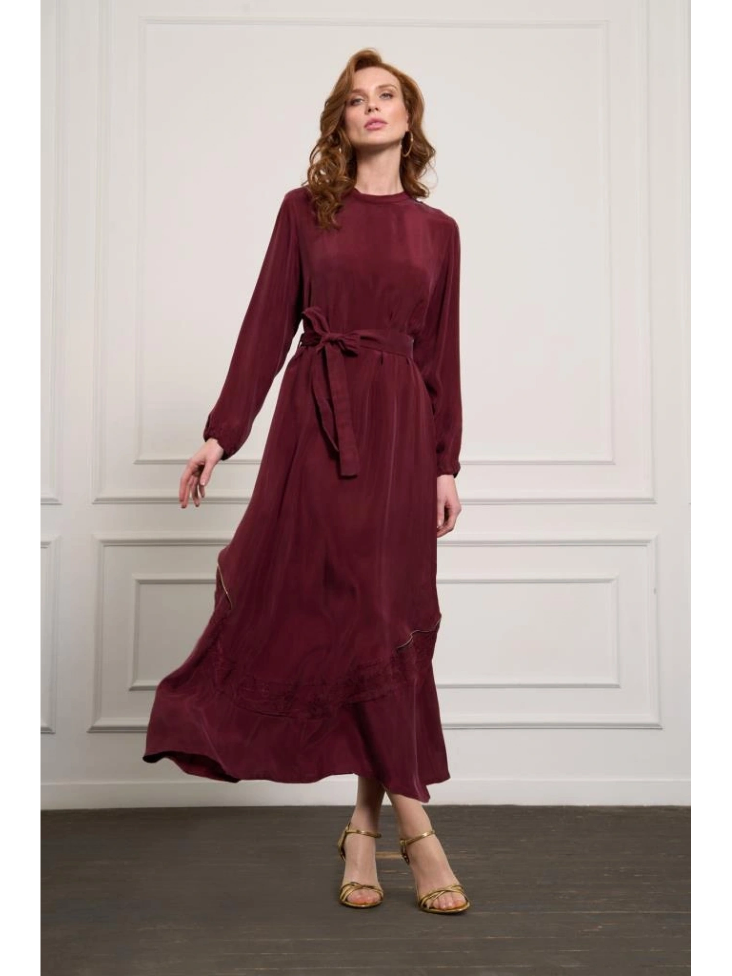 Misswhence Nakış ve Fermuar Detaylı Cupra İpek Elbise 37800