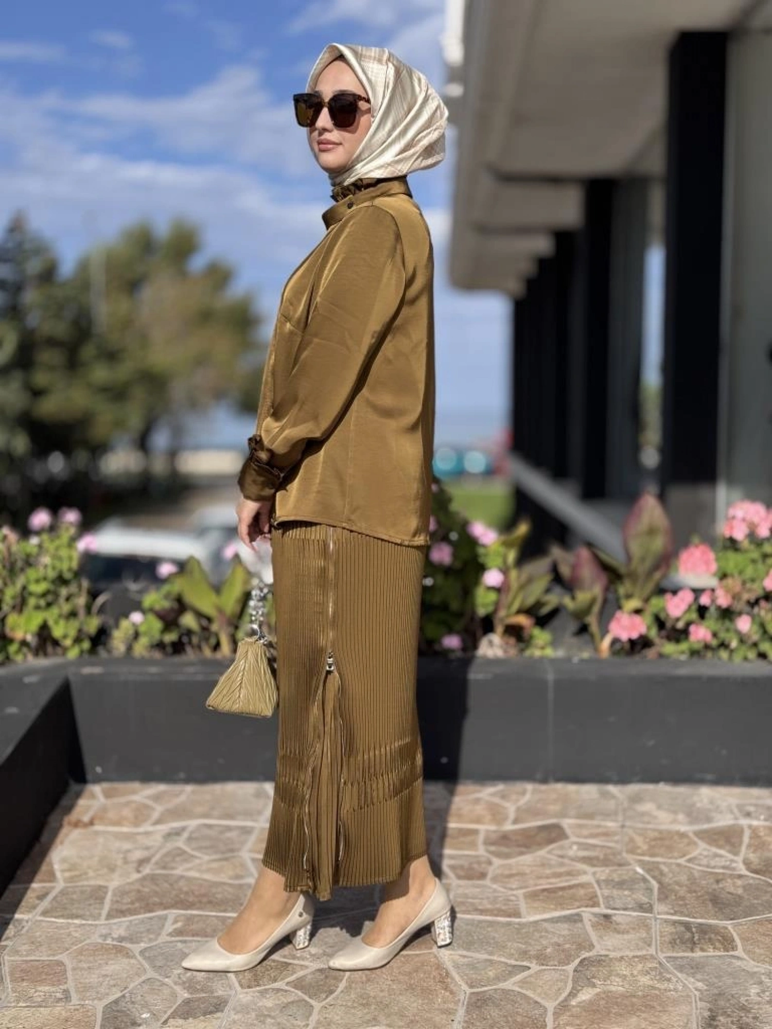 Misswhence Saten Pliseli Fermuarlı Etek Gömlek Takım 38015