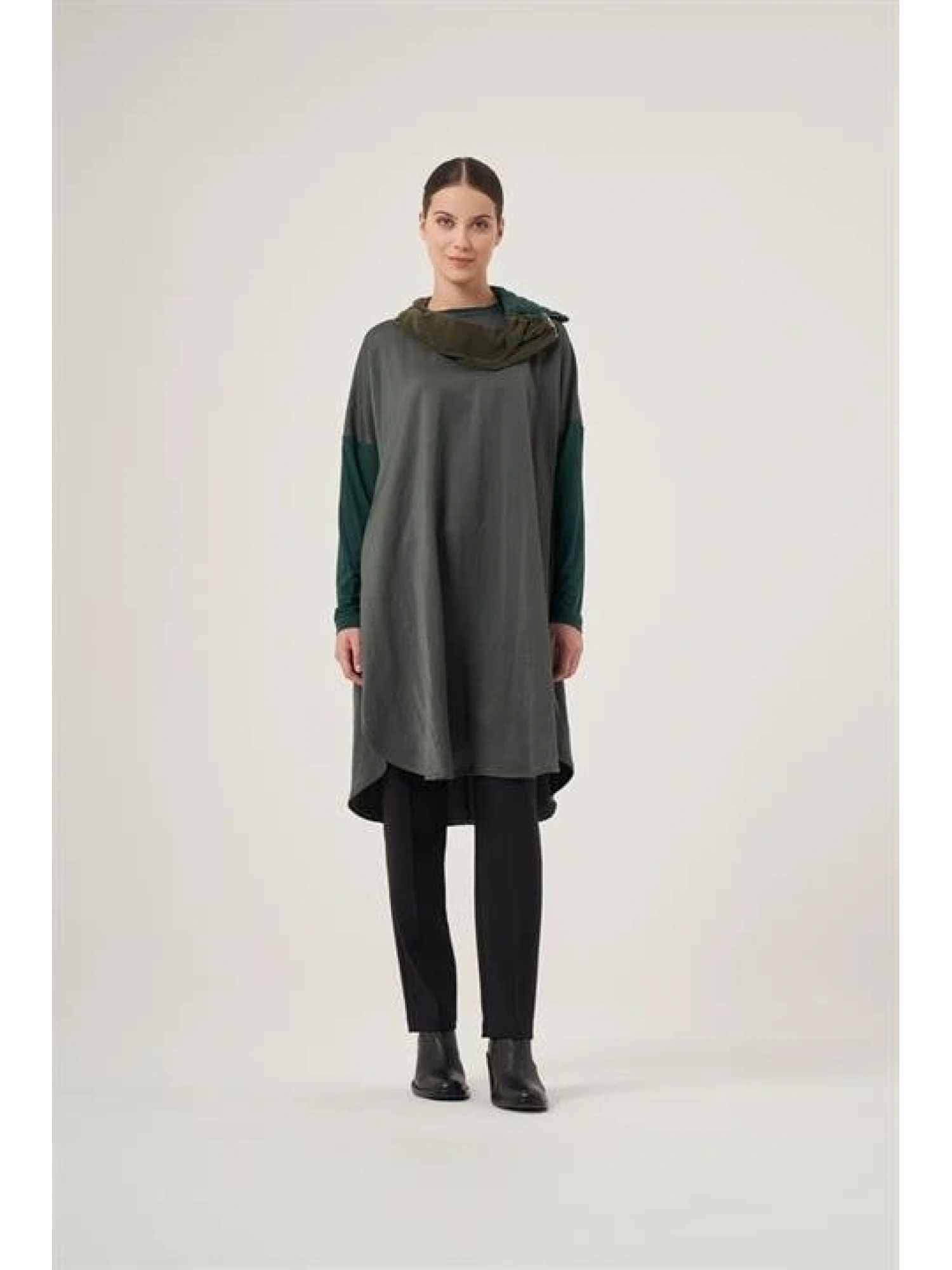 Misswhence Sırtı Fermuarlı Şal Yaka Viscon Tunik 34030