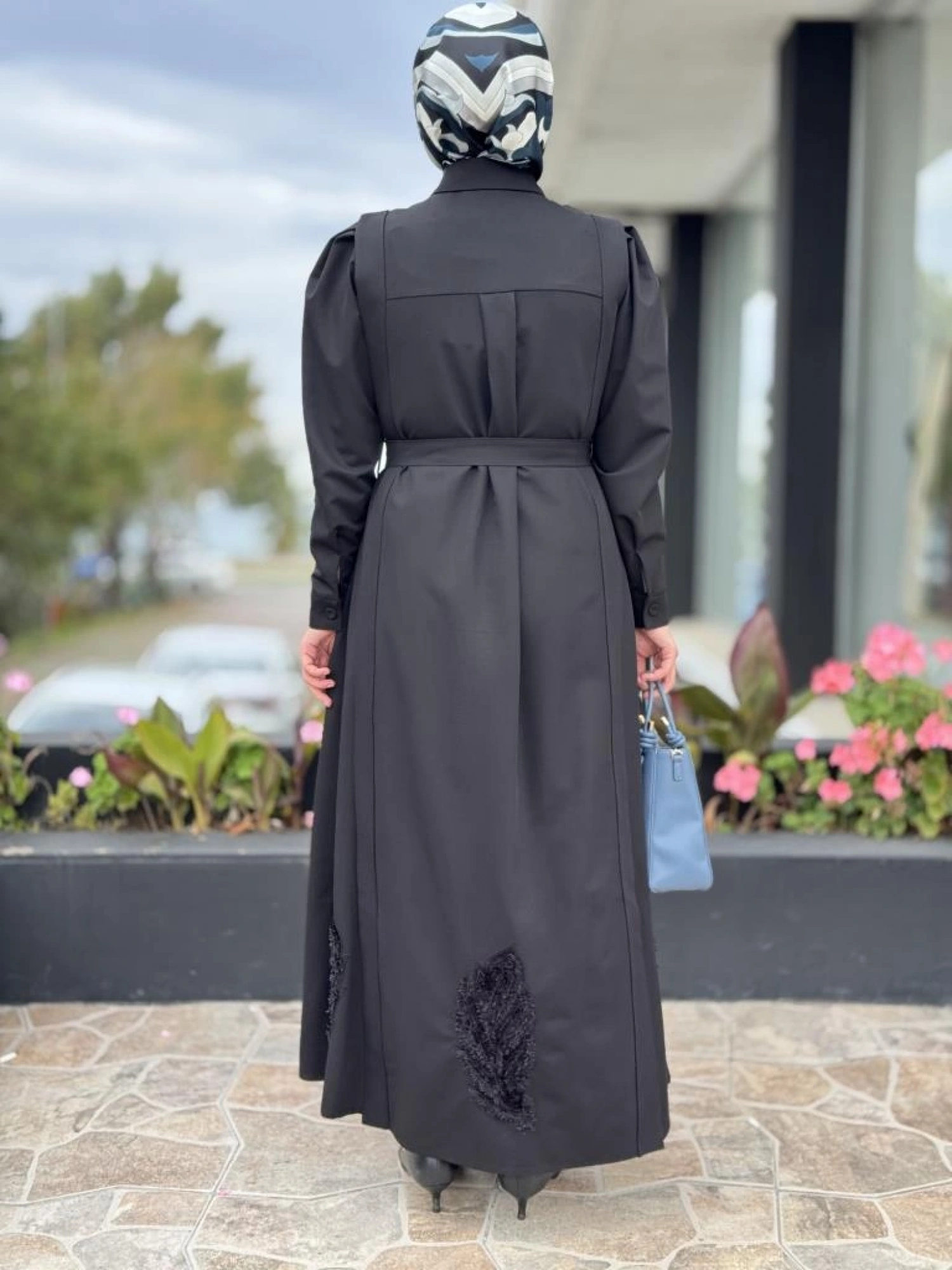 Qupra Etek Ucu Nakış İşlemeli Omuz Detaylı ElbiseWAC95003