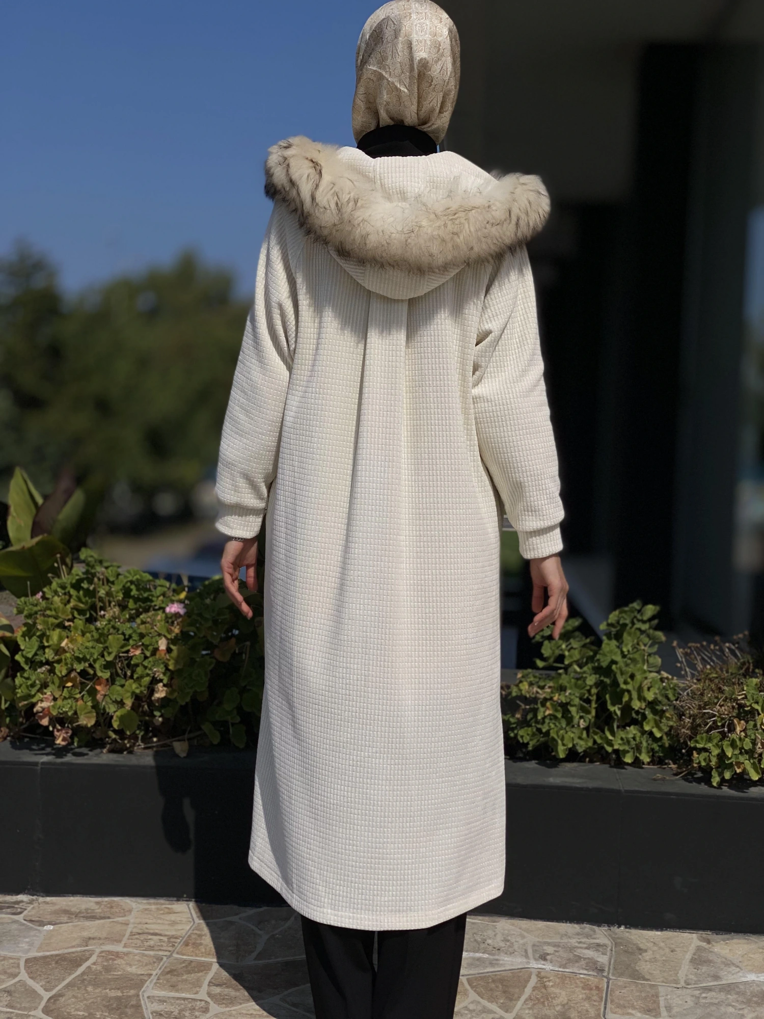 Qupra Kürk Detaylı Fermuarlı Kap QAV51038