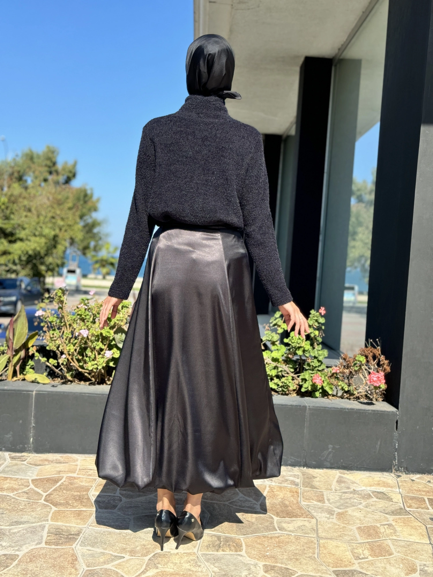 Qupra Taş Detaylı Bluz Balon Etek Takım QAZ72095