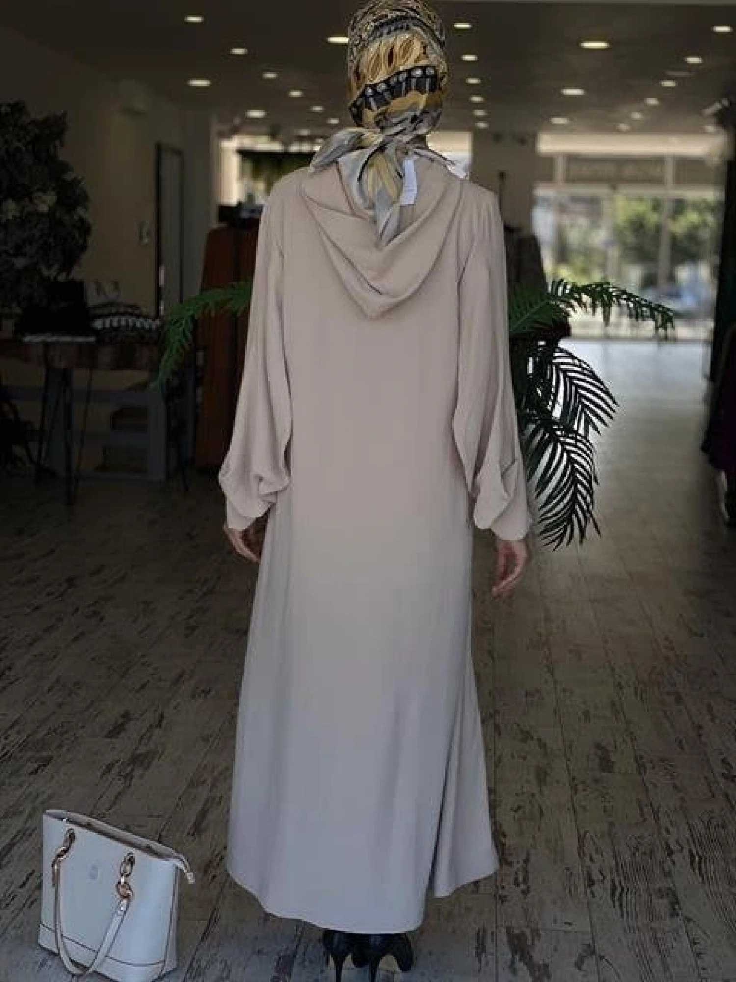 SENNA Andrea Fermuarlı Bej Abaya 4011S23