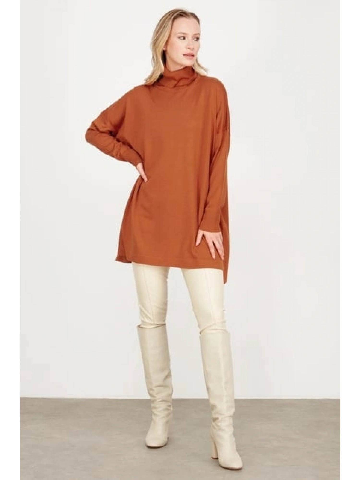 Tığ Triko Balıkçı Yaka Oversize Basic Triko Tunik TNK21135