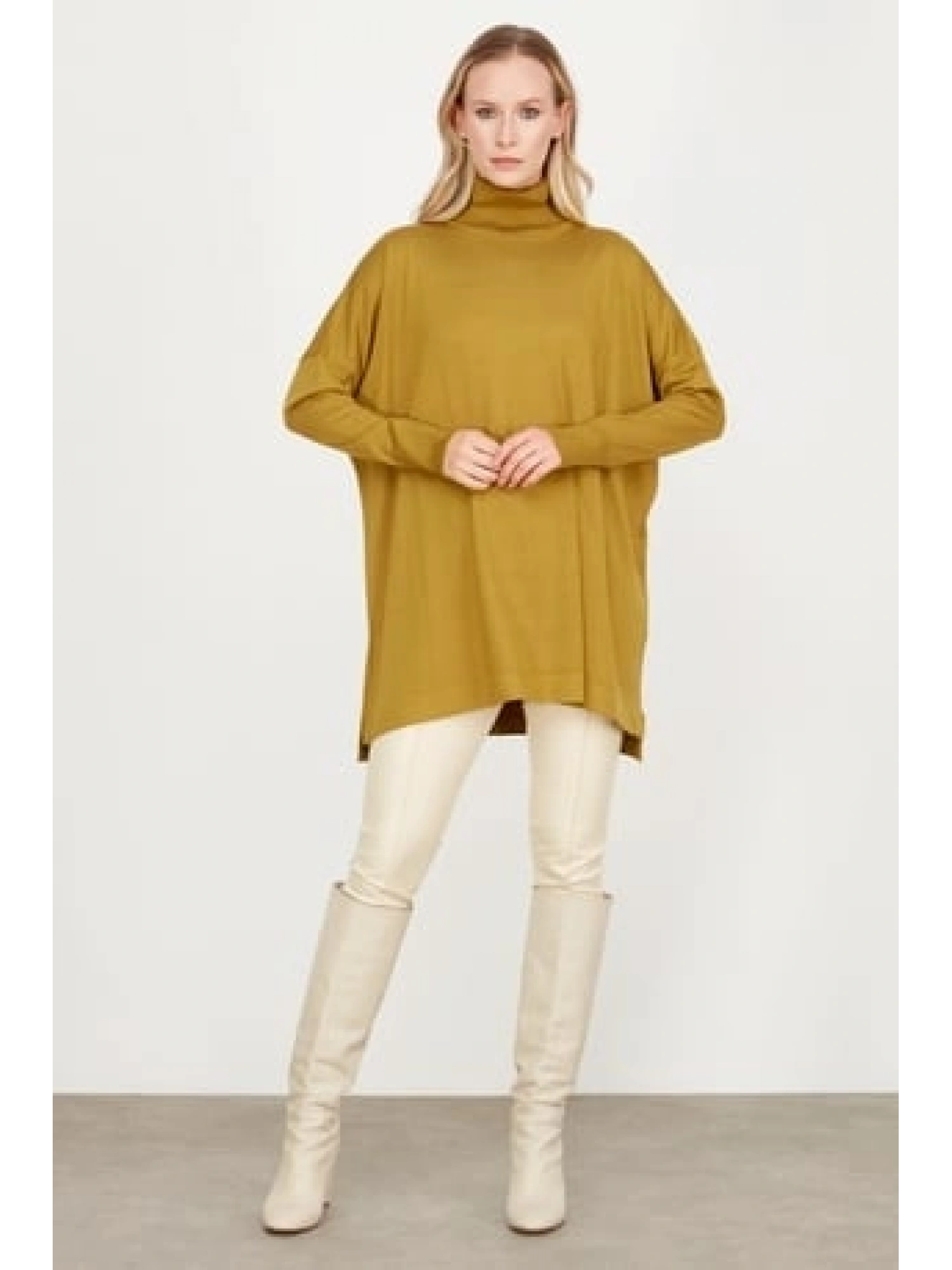 Tığ Triko Balıkçı Yaka Oversize Basic Triko Tunik TNK21135