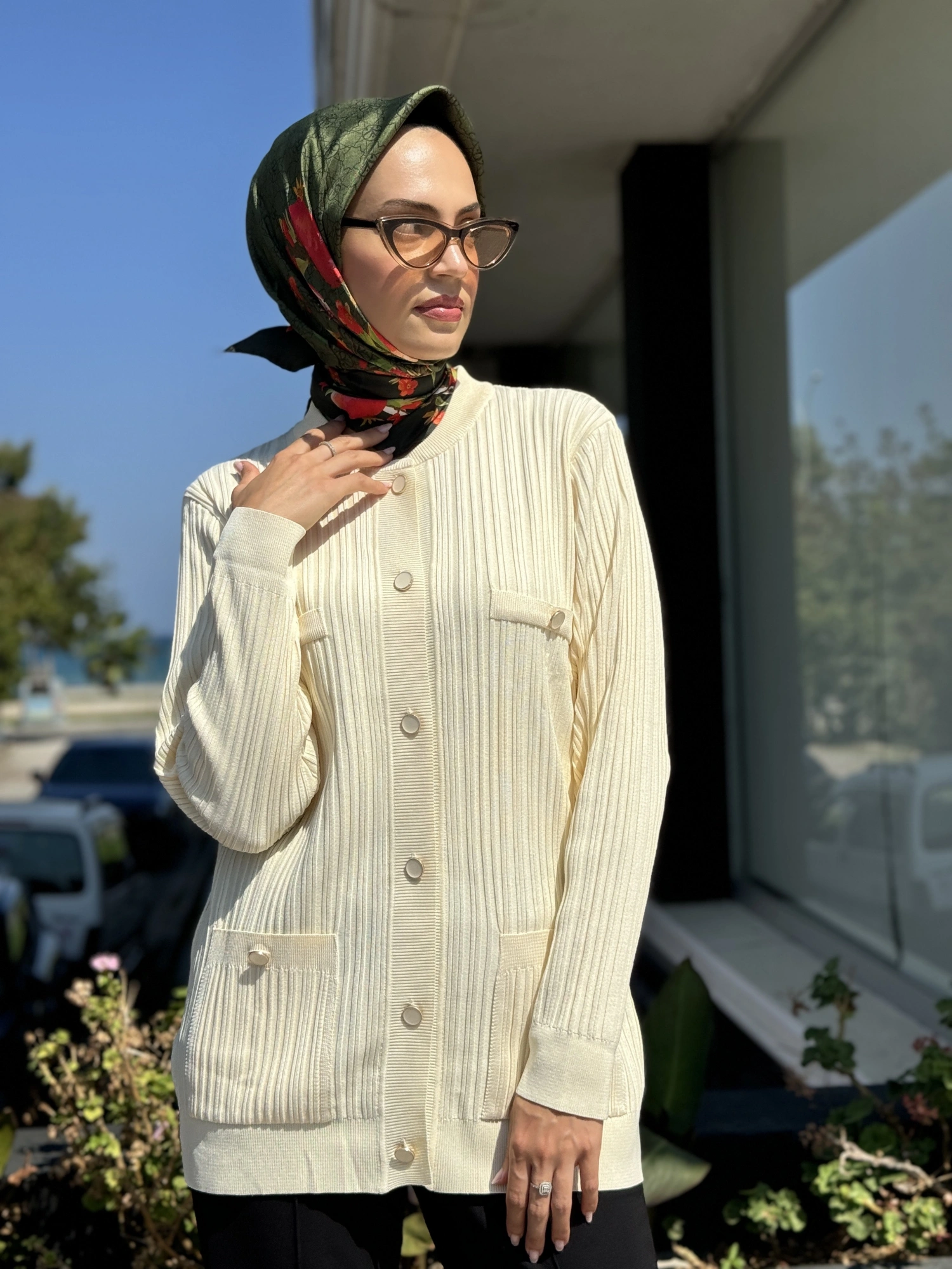 Tığ Triko Cep Detaylı Triko Hırka HRK21546