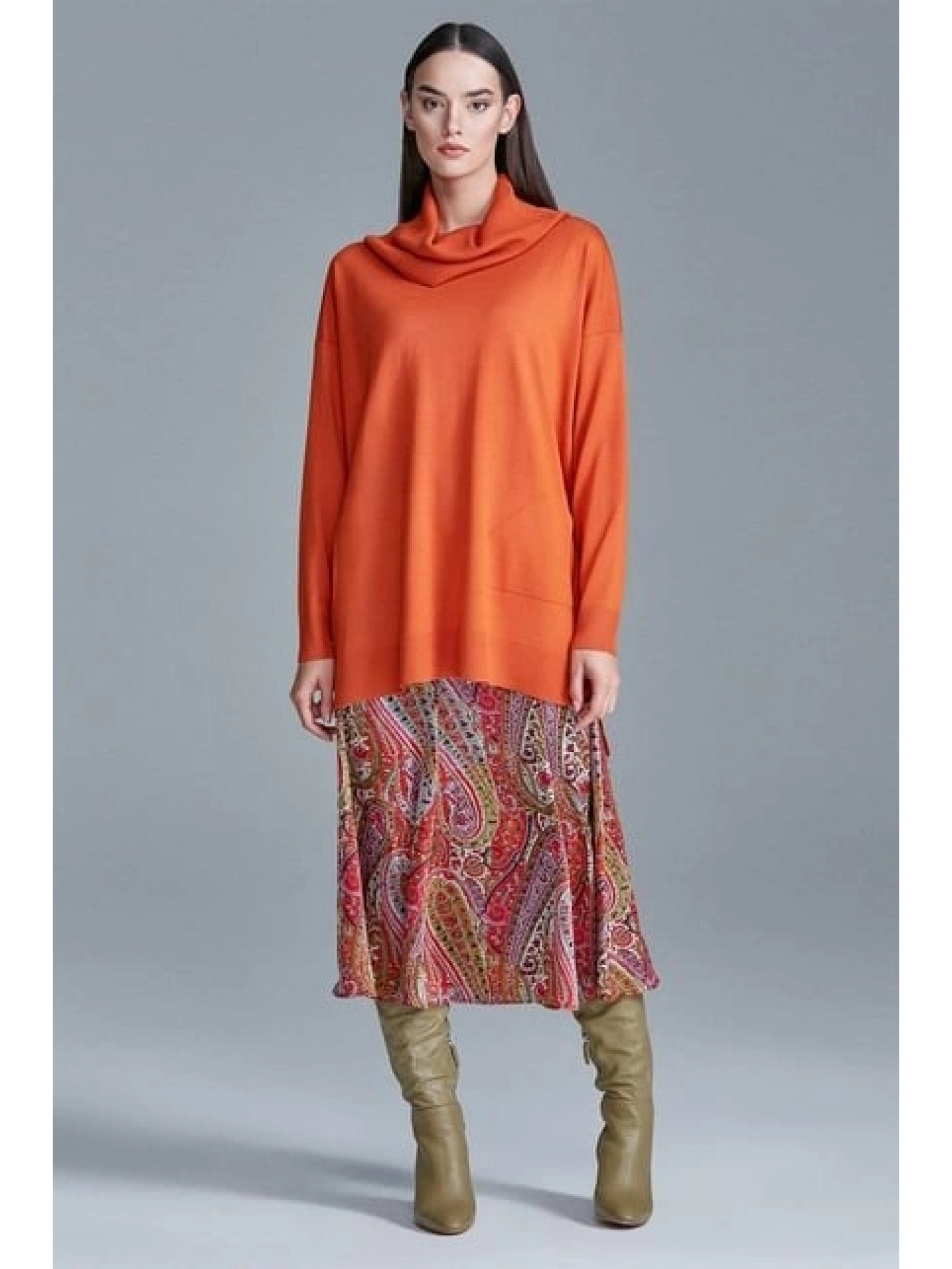 Tığ Triko Degaje Yaka Triko Tunik TNK21262