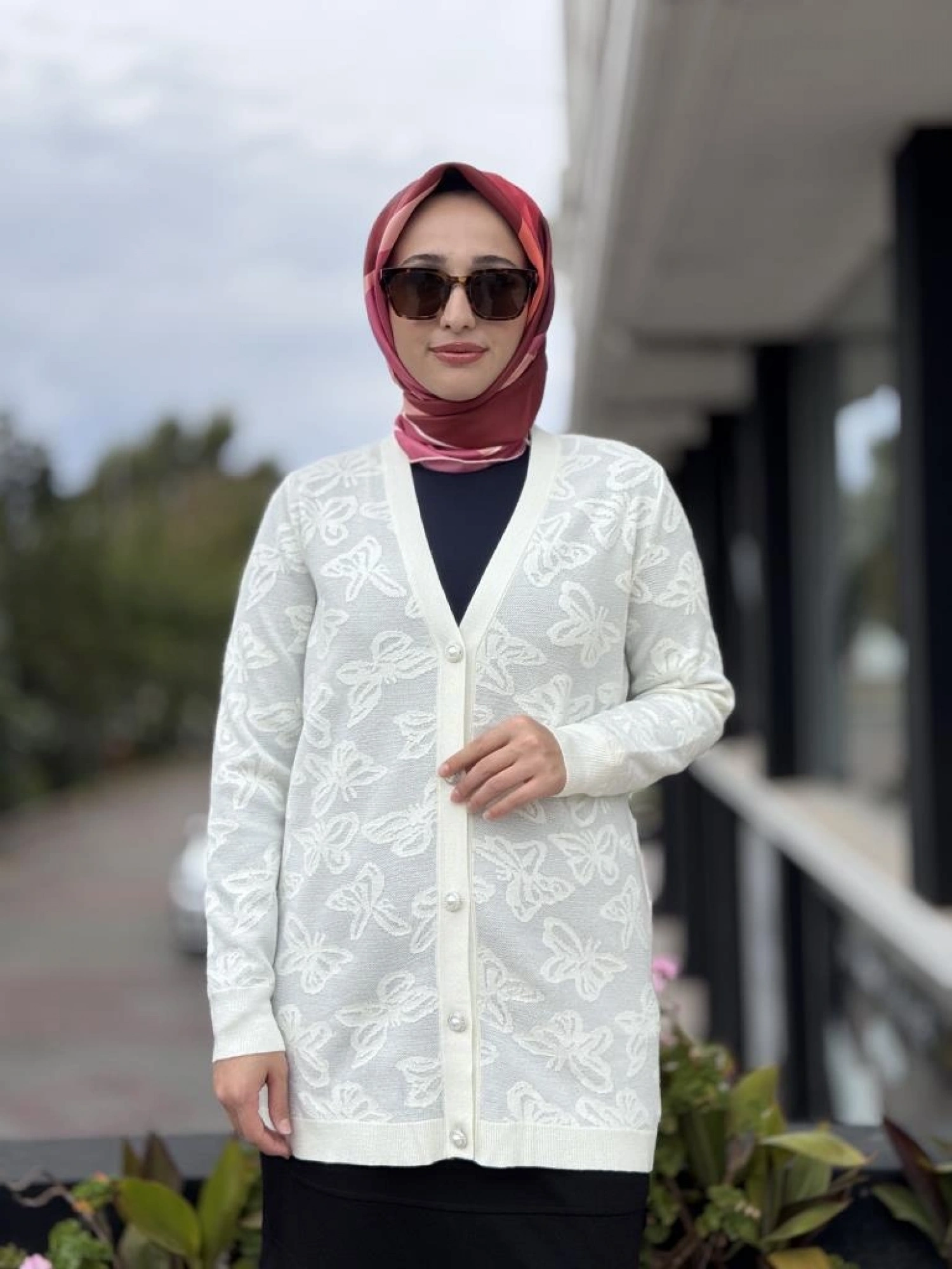 Tığ Triko Kelebek Sim Jakarlı Triko Hırka HRK21853