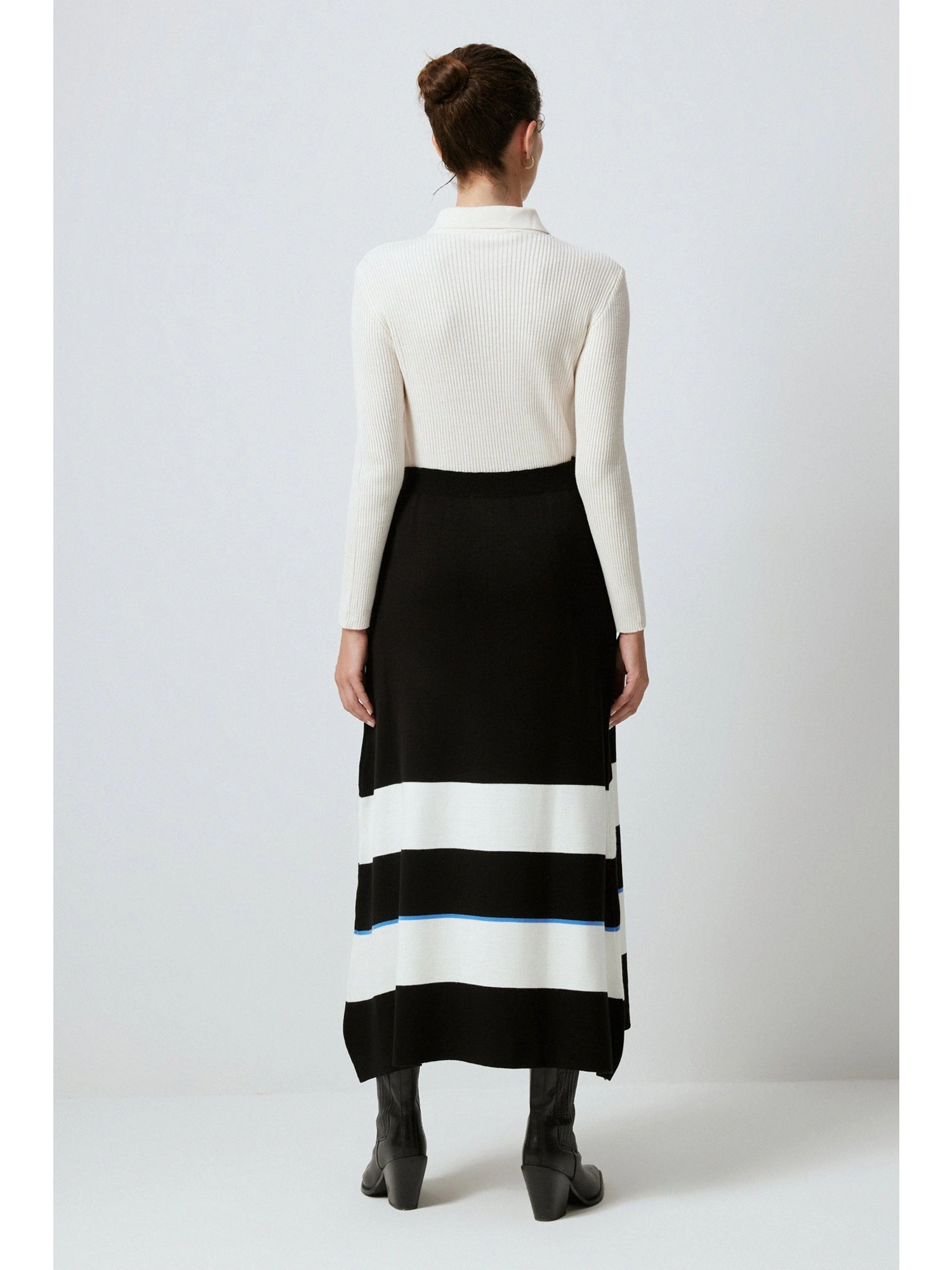 Touche Beli Lastikli Çizgili Triko Etek 23F1XD107