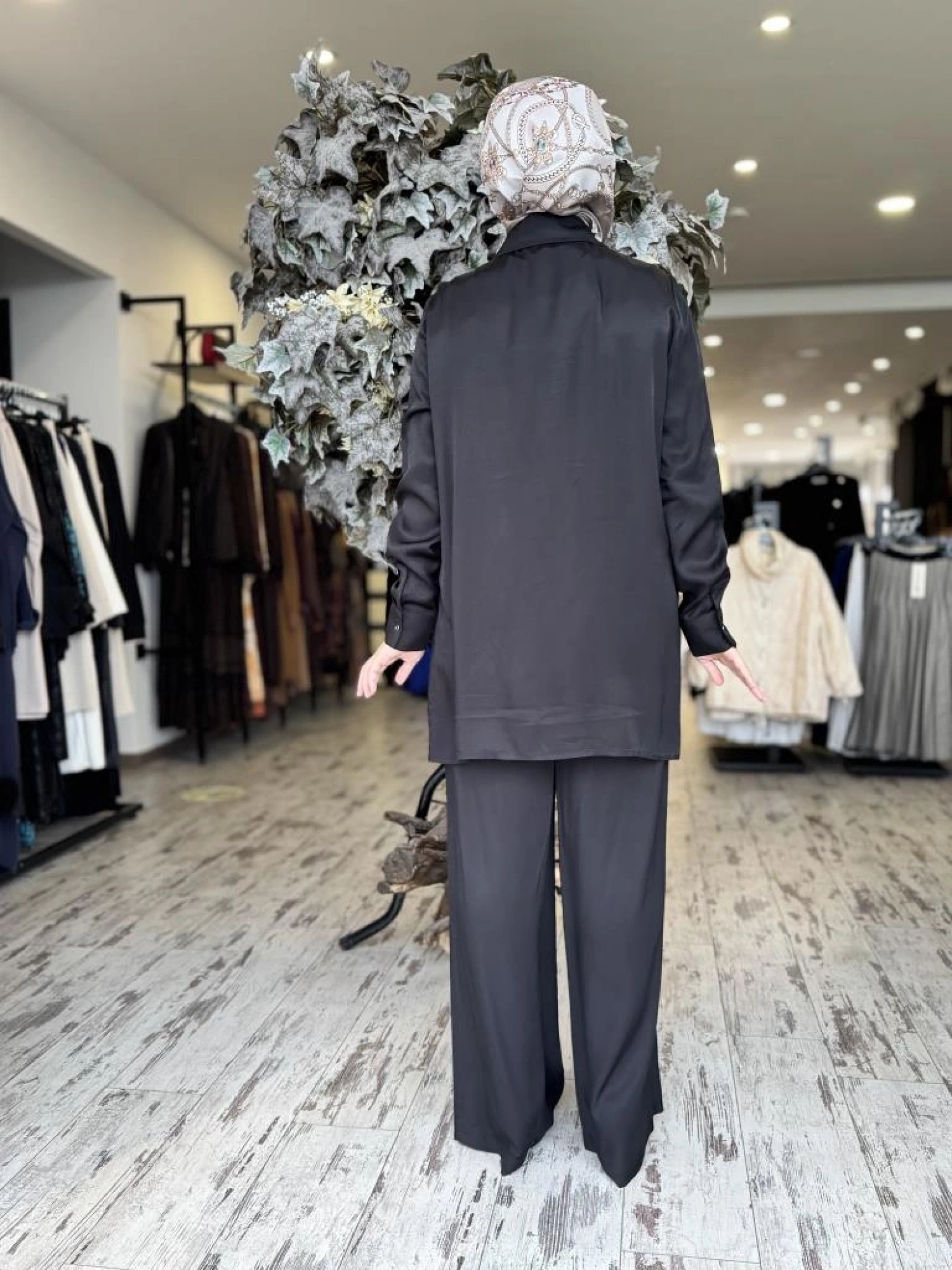 Vuu Pamuk Saten Siyah Gömlek-Pantolon Takım 24FW9V043