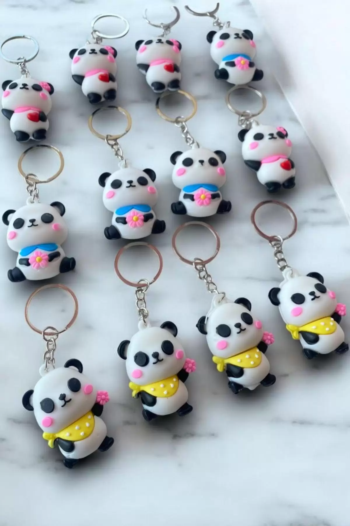 12li Karışık Renk Panda Figülü Anahtarlık Set