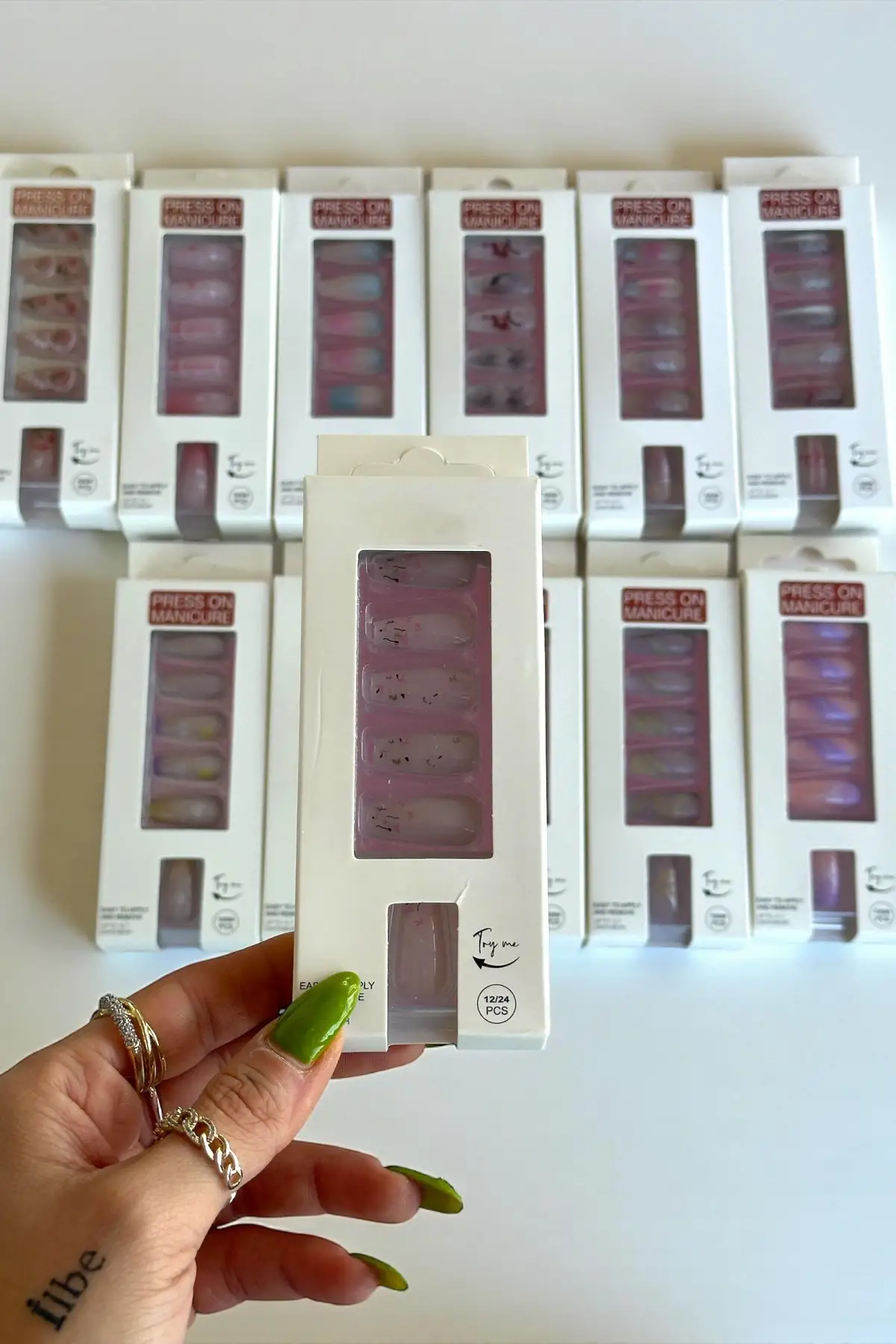 12li Karışık Renk Takma Tırnak Set