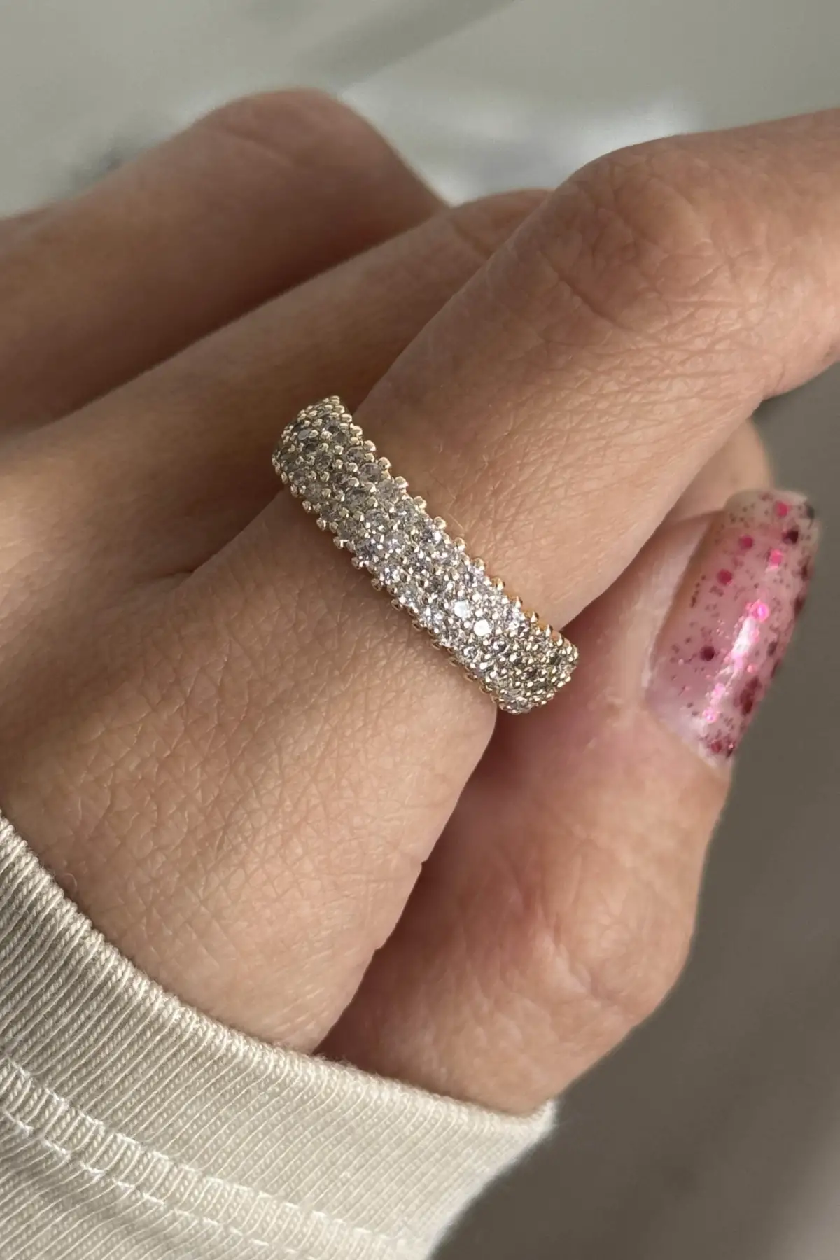 24lü Altın Renk Taş Detaylı Yüzük Set