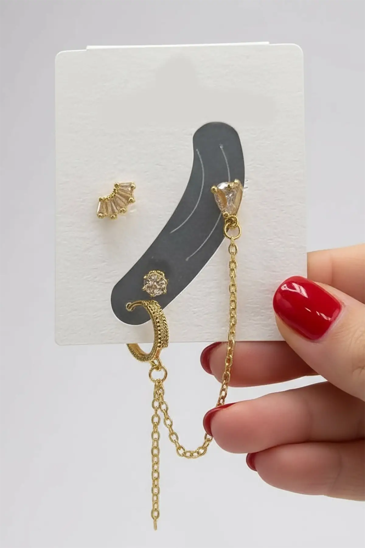 4lü Altın Renk Taş Detaylı Küpe Set