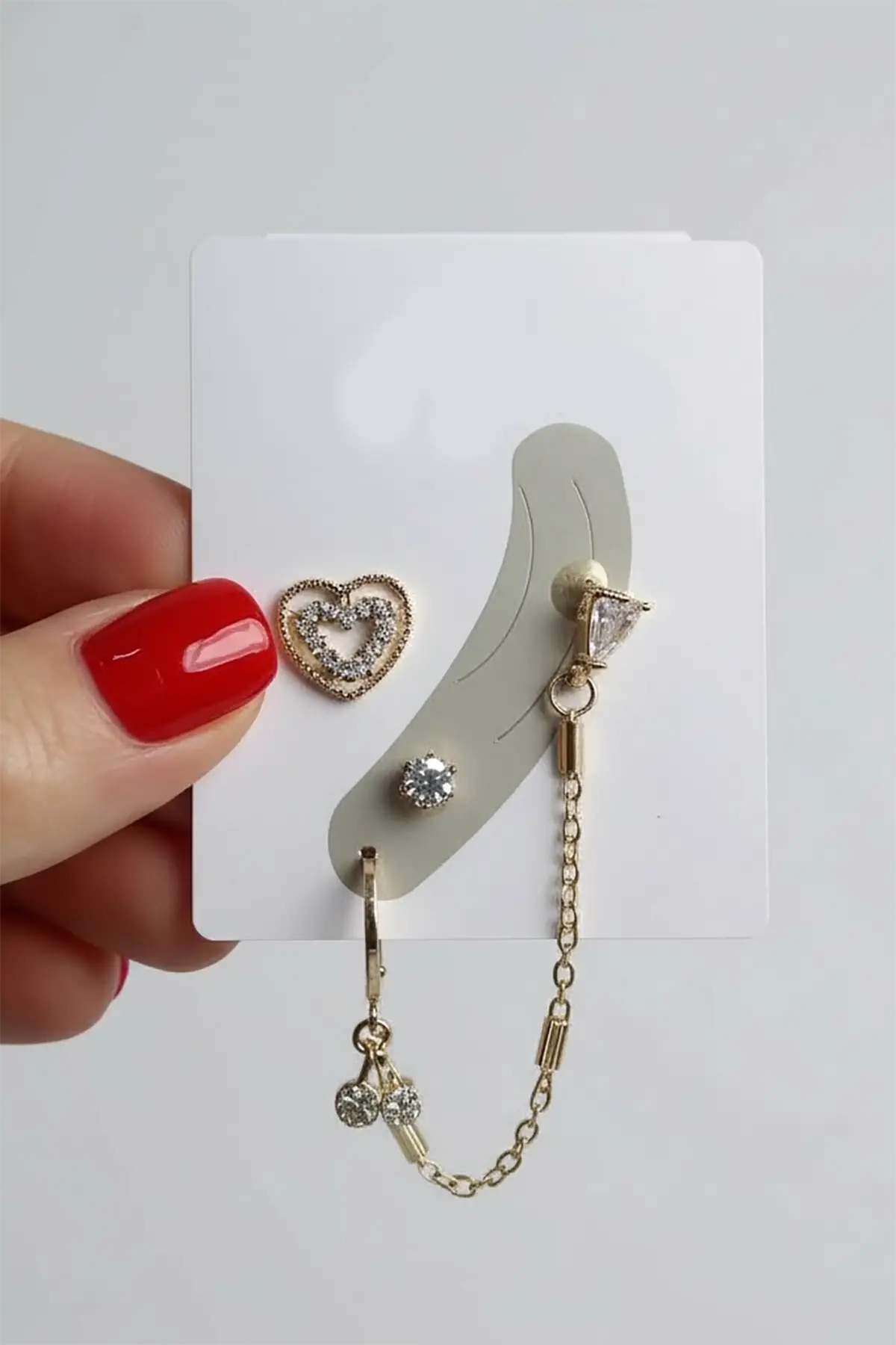 4lü Altın Renk Taş Detaylı Küpe Set