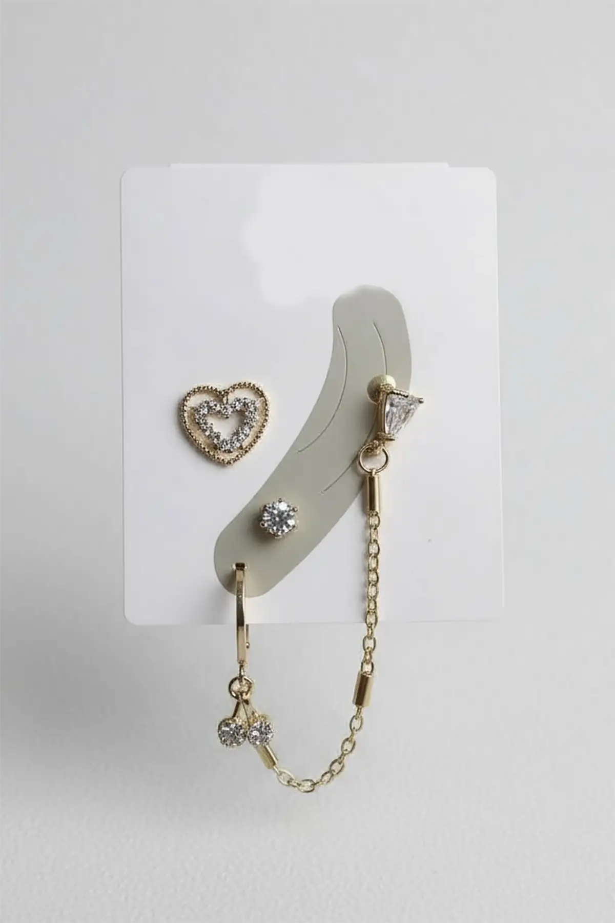 4lü Altın Renk Taş Detaylı Küpe Set