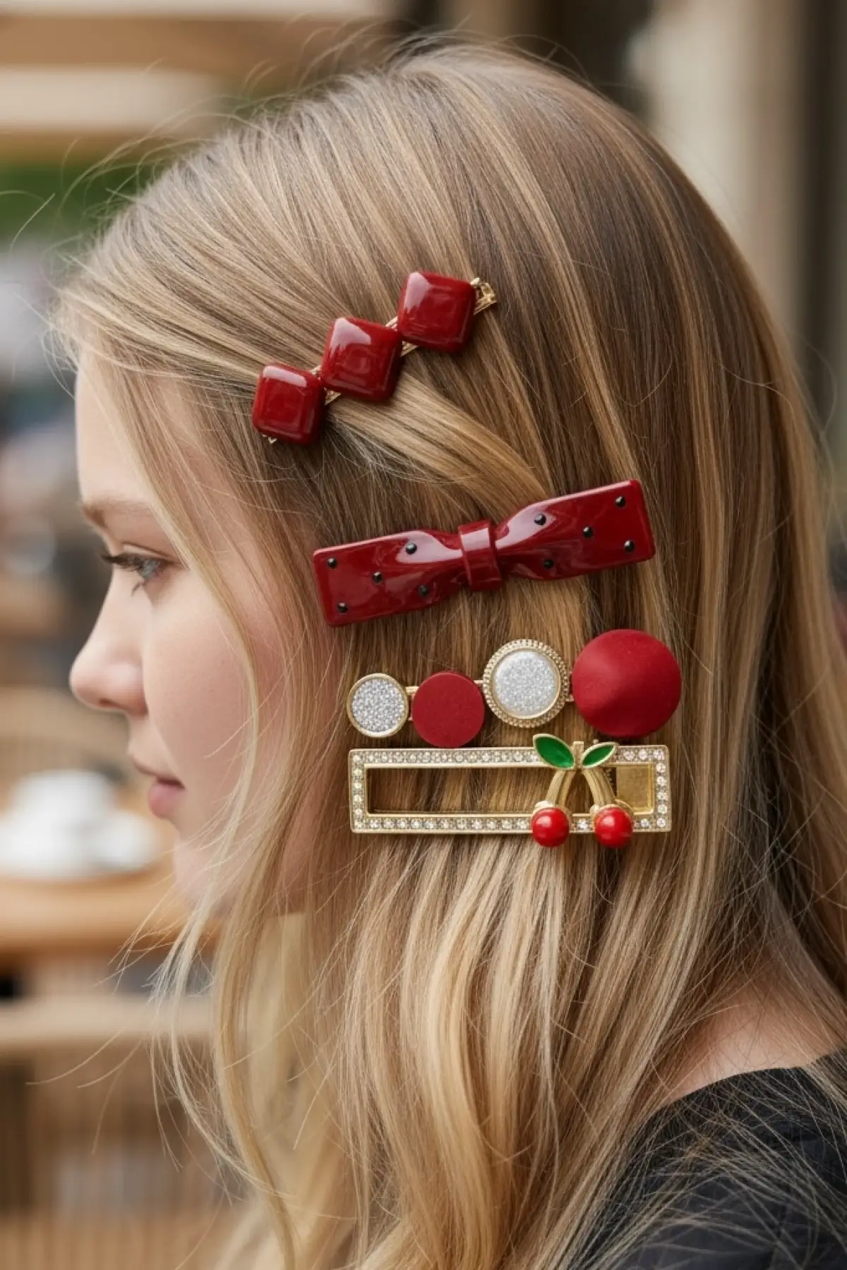 4lü Altın Ve Kırmızı Renk Karışık Figürlü Yan Toka Set