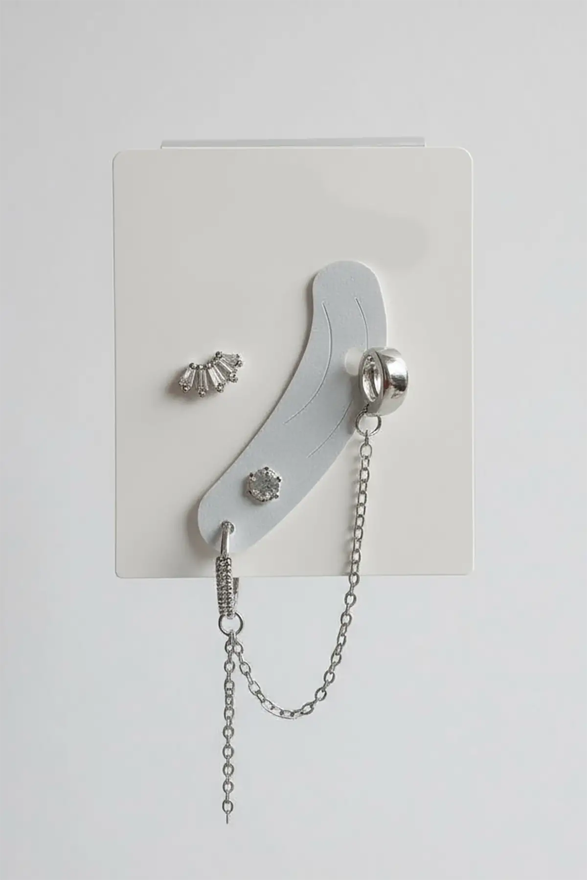 4lü Gümüş Renk Taş Detaylı Küpe Set