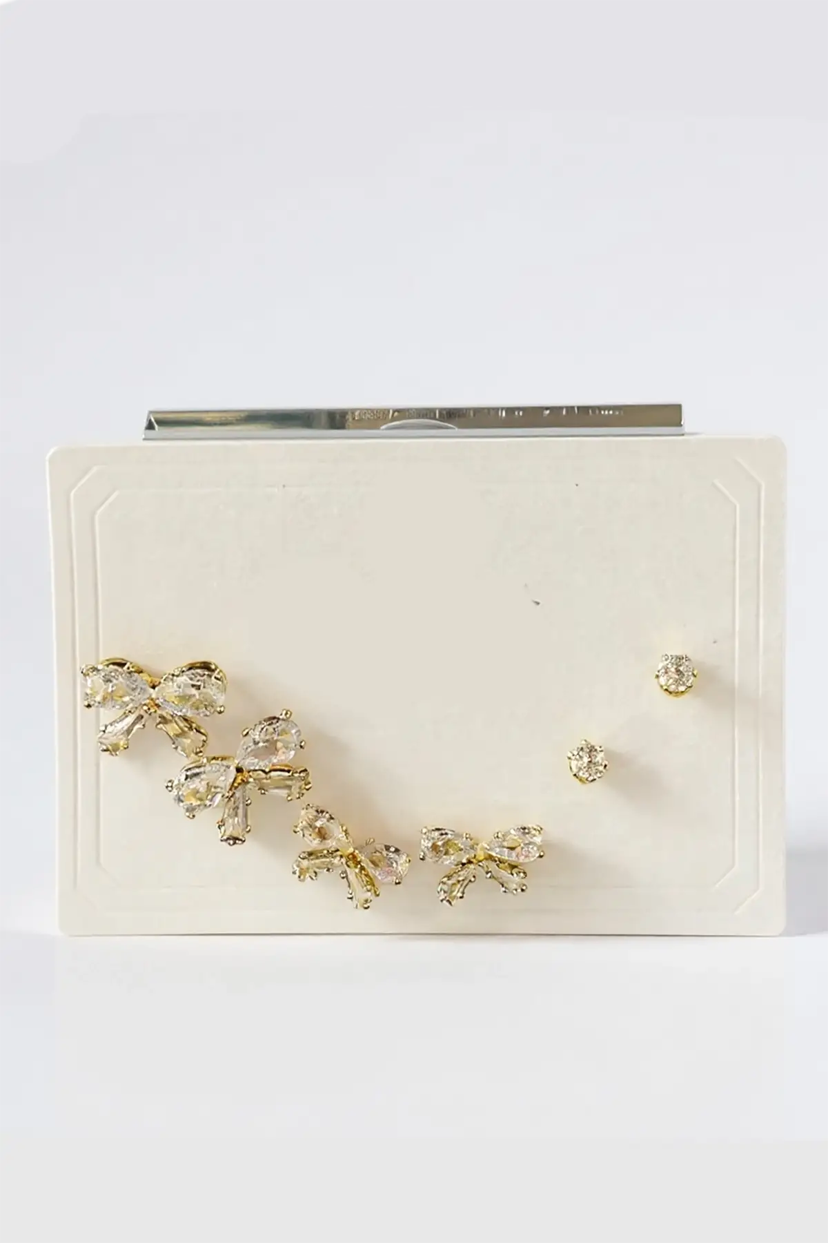 6lı Altın Renk Kurdele Figürlü Taş Detaylı Küpe Set