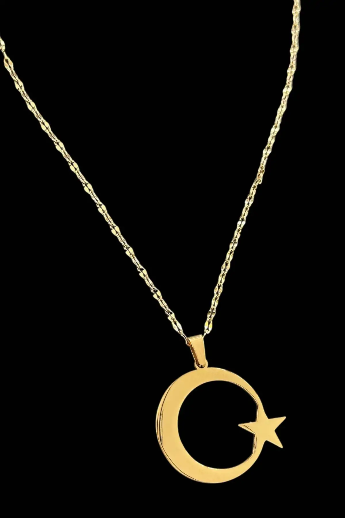 Altın Renk Ay Yıldız Figürlü Çelik Kolye