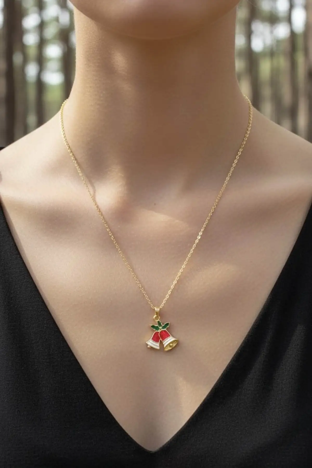 Altın Renk Çan Figürlü Çelik Yılbaşı Kolyesi