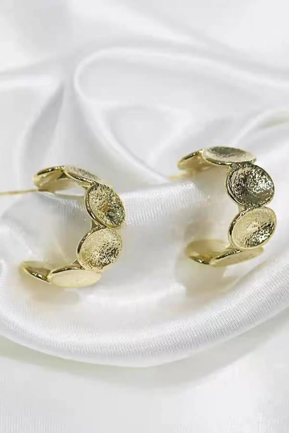 Altın Renk Çelik Halka Küpe (Çift)