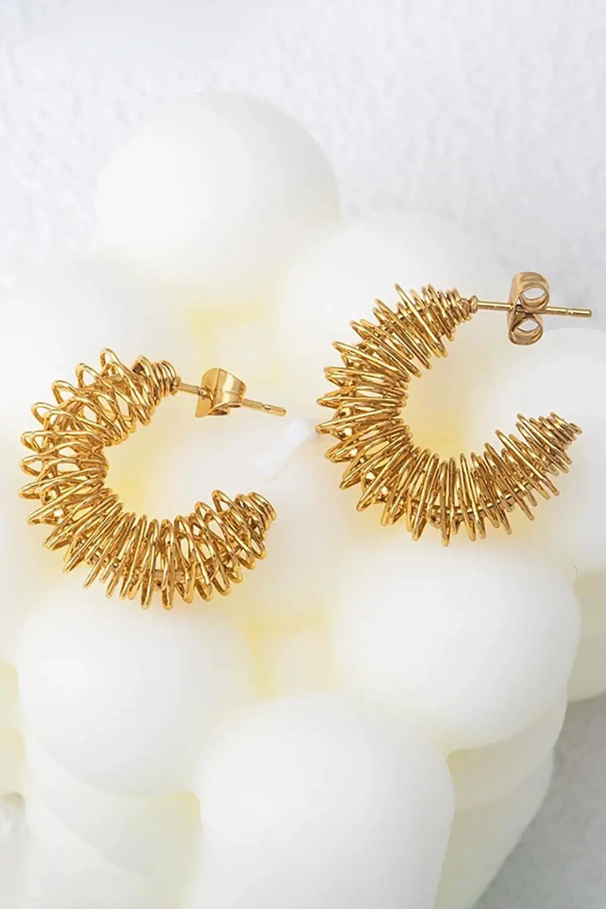 Altın Renk Çelik Halka Küpe (Çift)