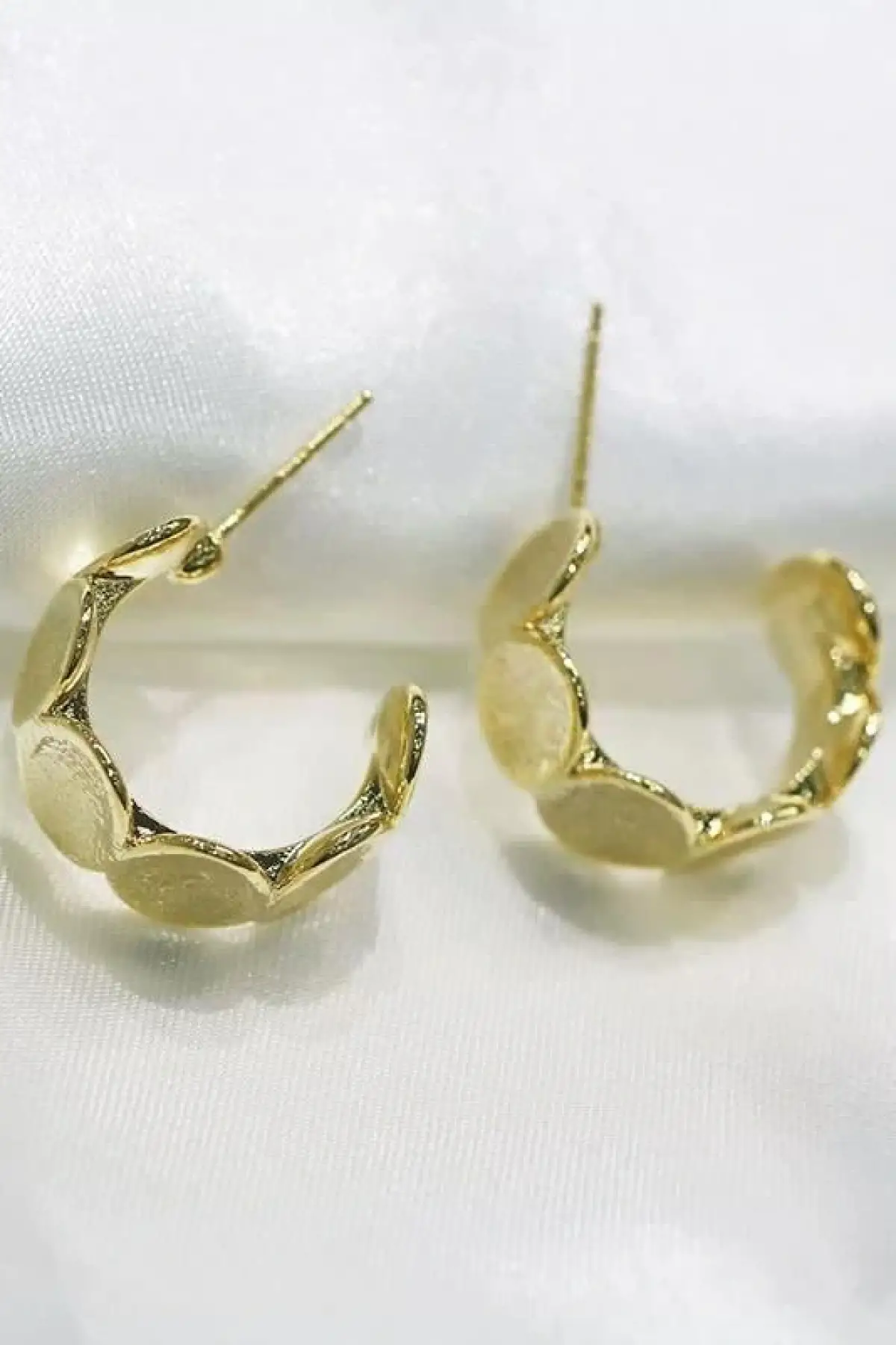 Altın Renk Çelik Halka Küpe (Çift)