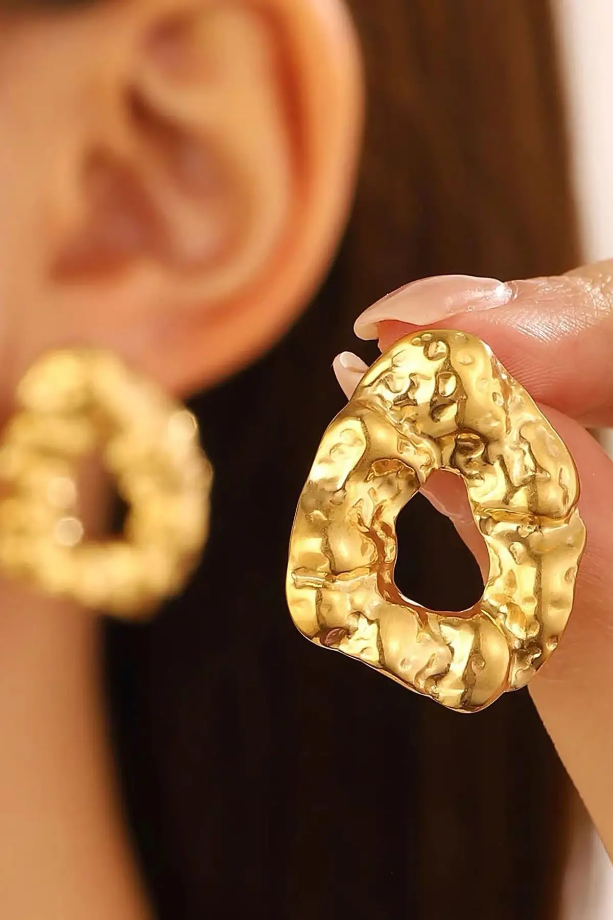 Altın Renk Çelik Küpe (Çift)