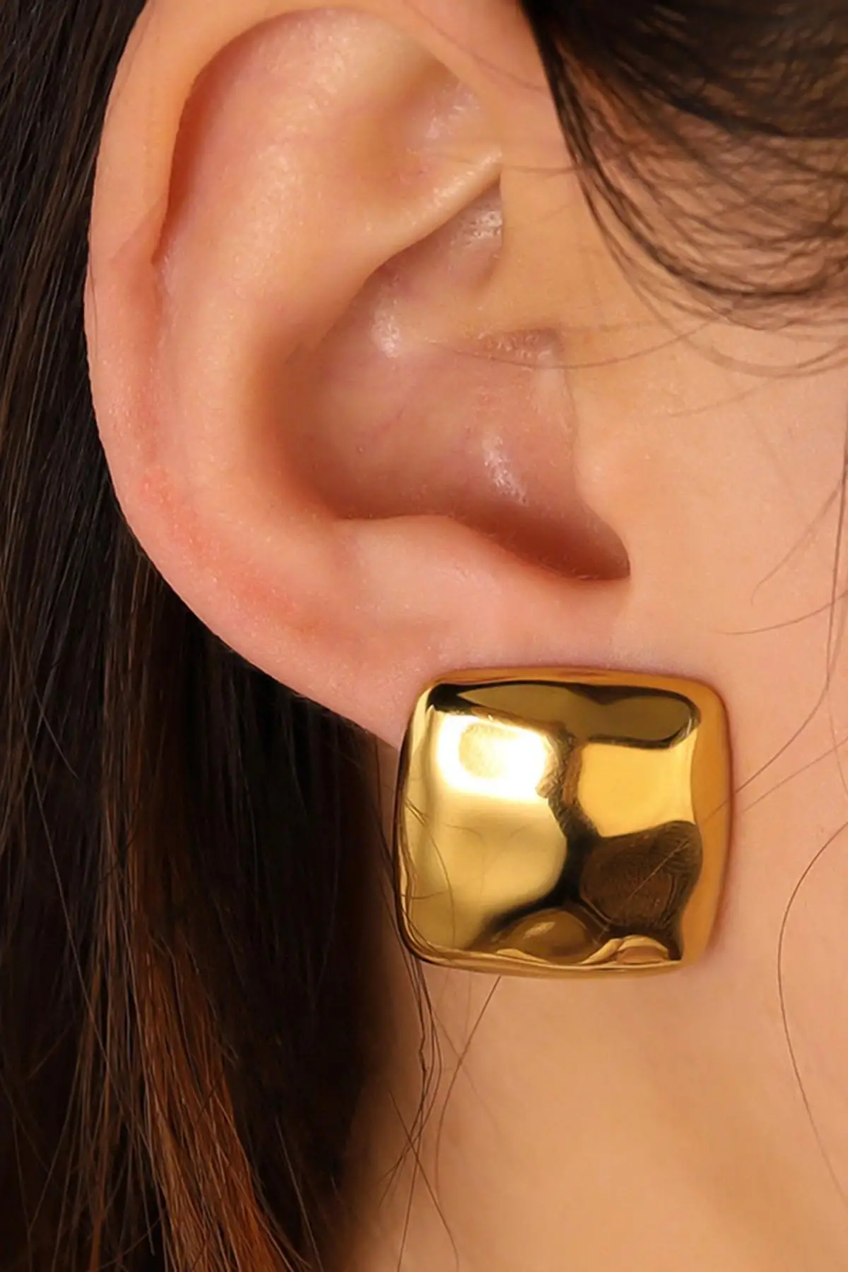 Altın Renk Çelik Küpe (Çift)