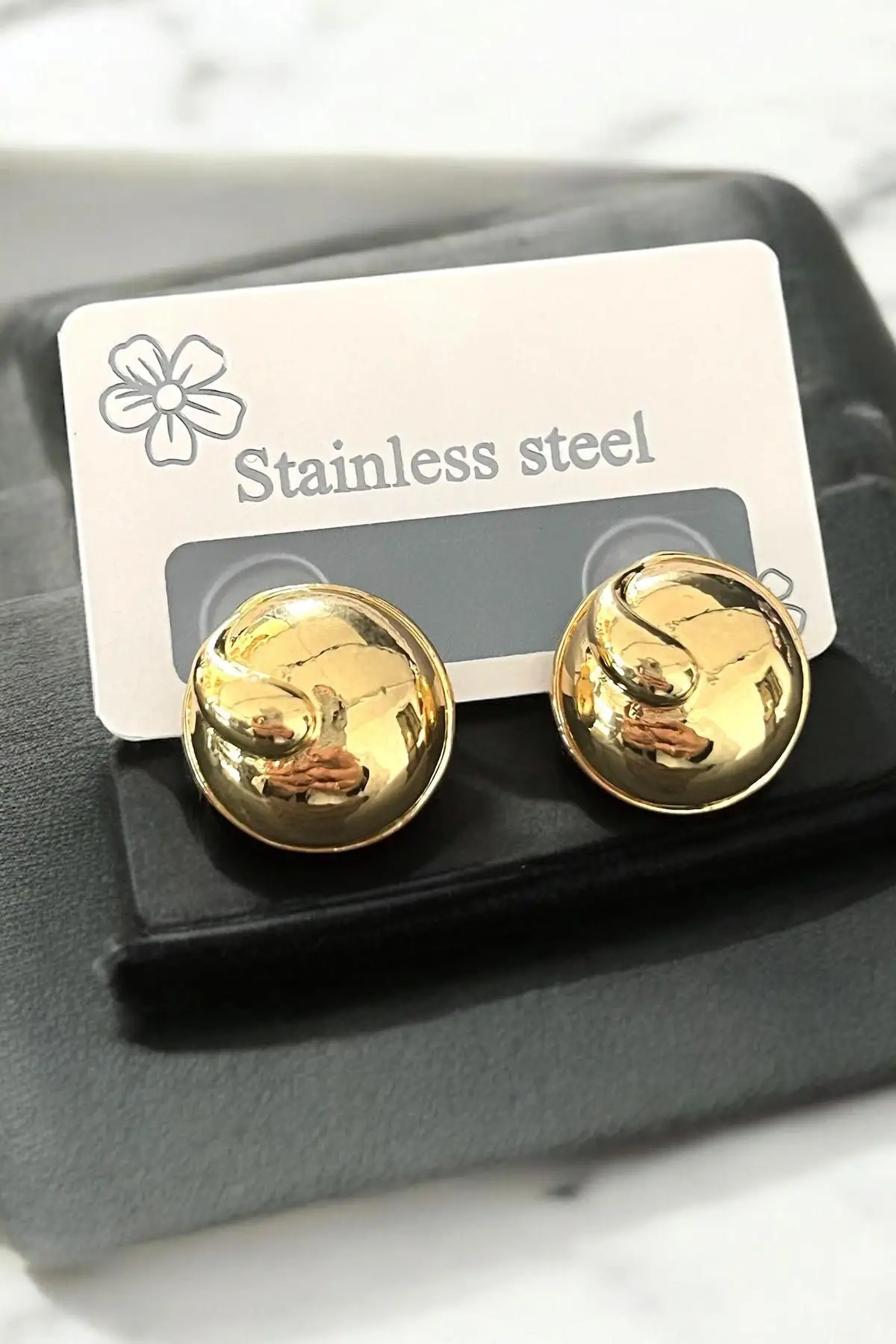 Altın Renk Çelik Küpe (Çift)