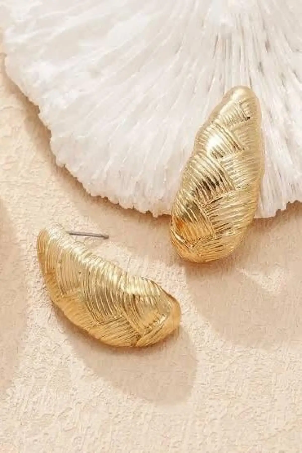 Altın Renk Çelik Küpe (Çift)