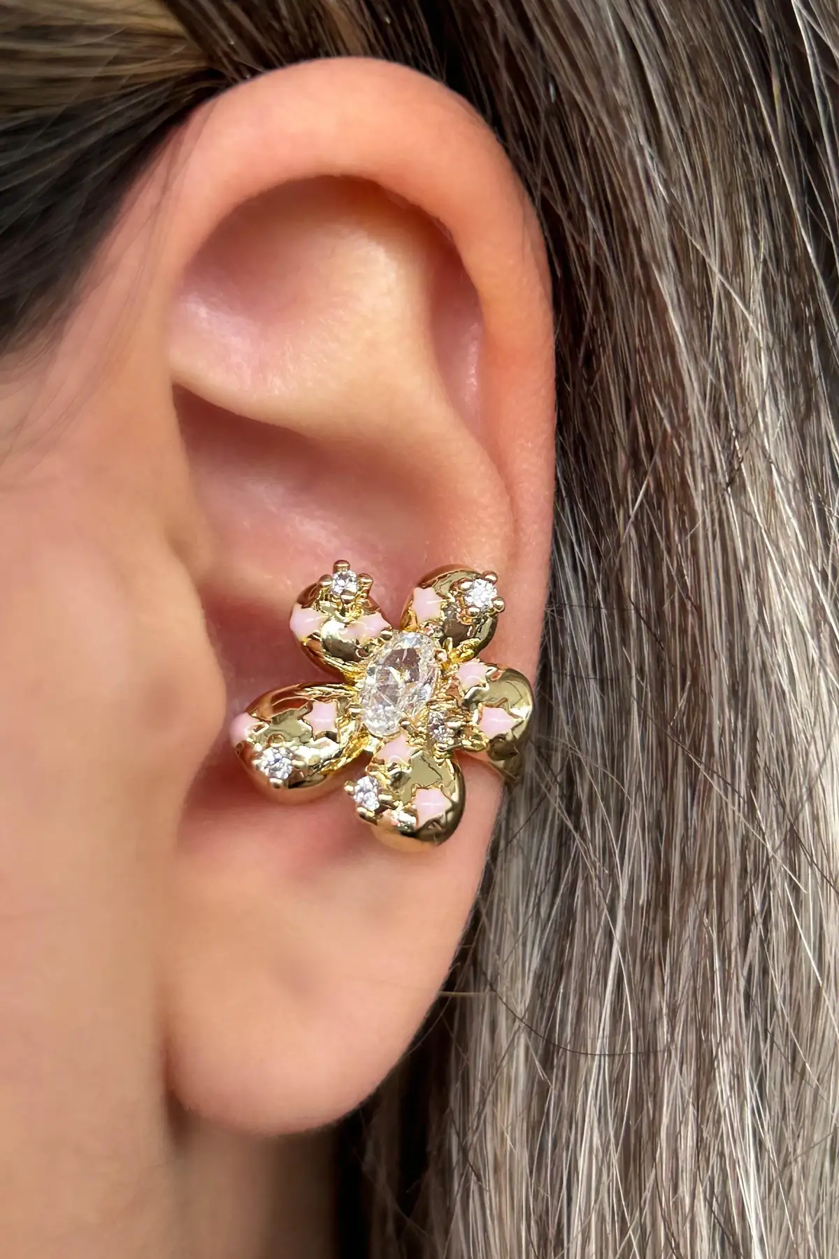 Altın Renk Çiçek Figürlü 14K Altın Kaplama TX Ear Cuff (Tek)