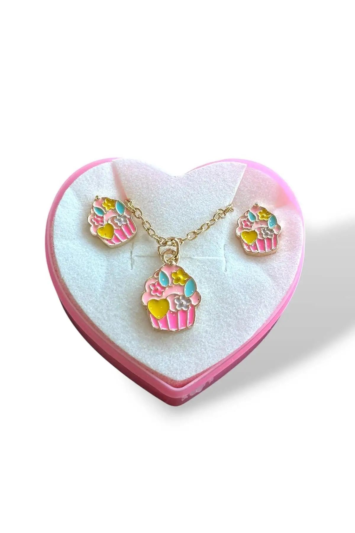 Altın Renk Cupcake Figürlü Çocuk Küpe Ve Kolye Set
