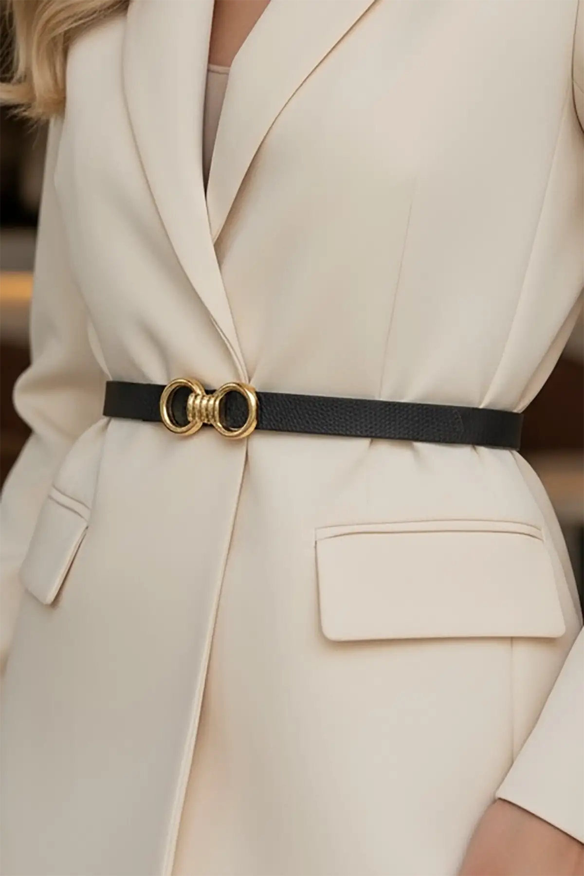 Altın Renk Deri Detaylı Kadın Kemer