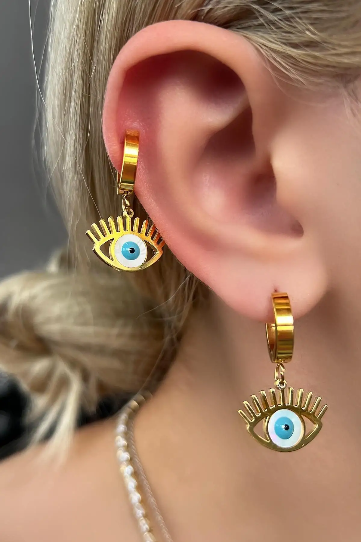 Altın Renk Göz Figürlü Çelik Küpe (Çift)