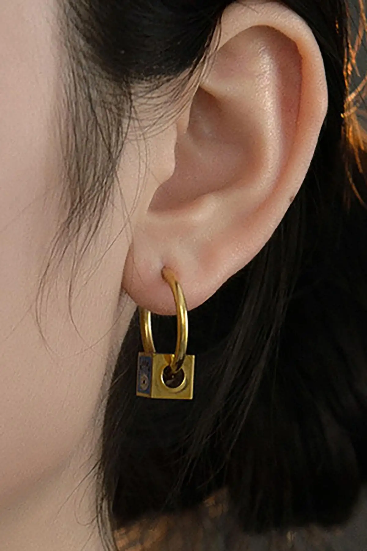 Altın Renk Göz Figürlü Çelik Küpe (Çift)