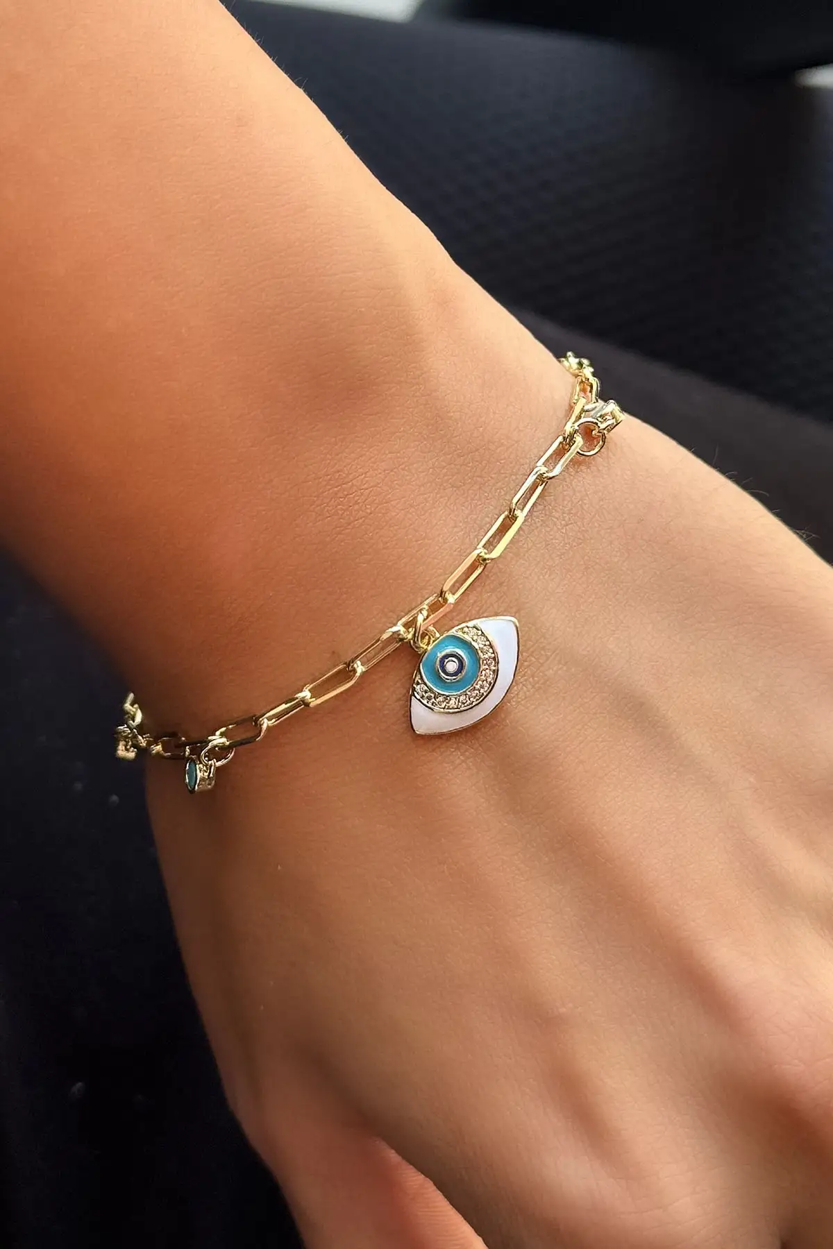 Altın Renk Göz Figürlü Taş Detaylı YSX Bileklik