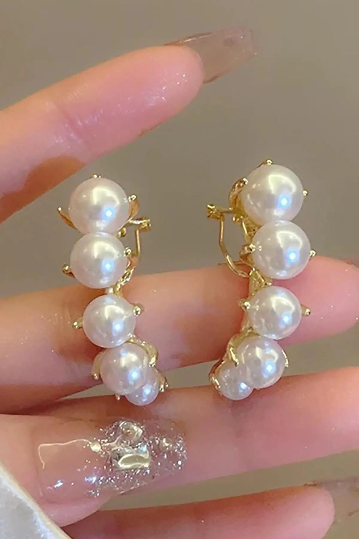 Altın Renk İnci Detaylı Çelik Küpe (Çift)