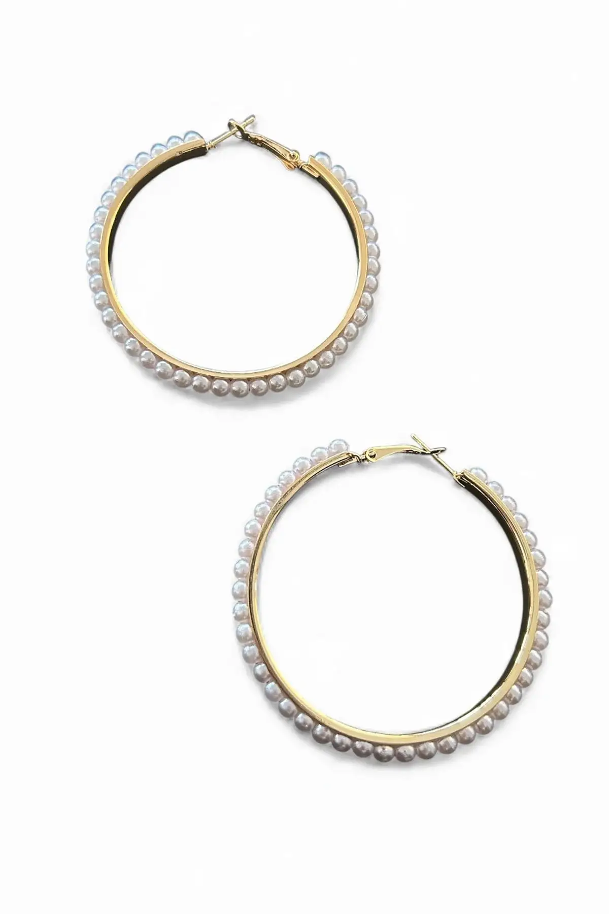 Altın Renk İnci Detaylı Halka Küpe (Çift)