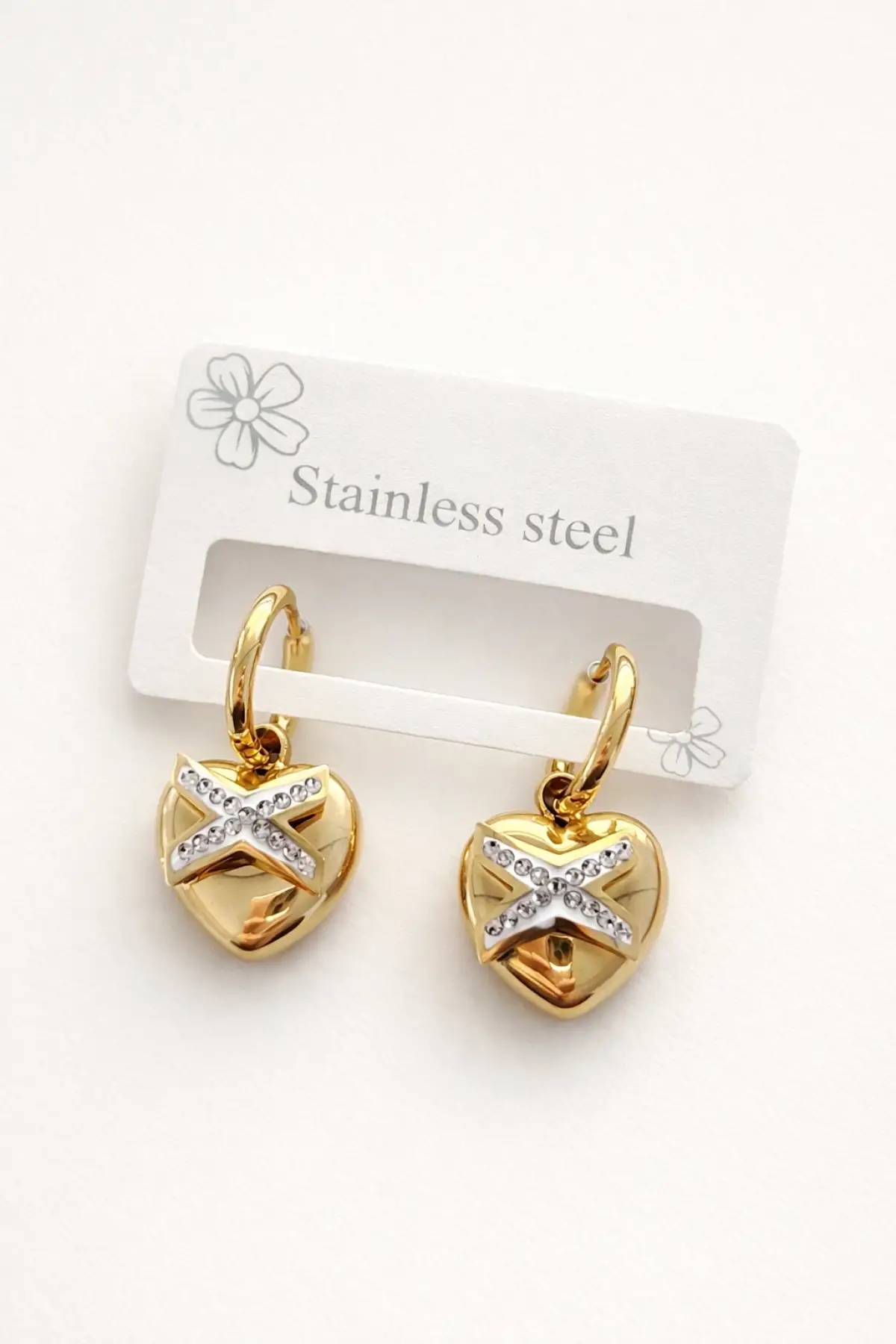 Altın Renk Kalp Figürlü Çelik Küpe (Çift)