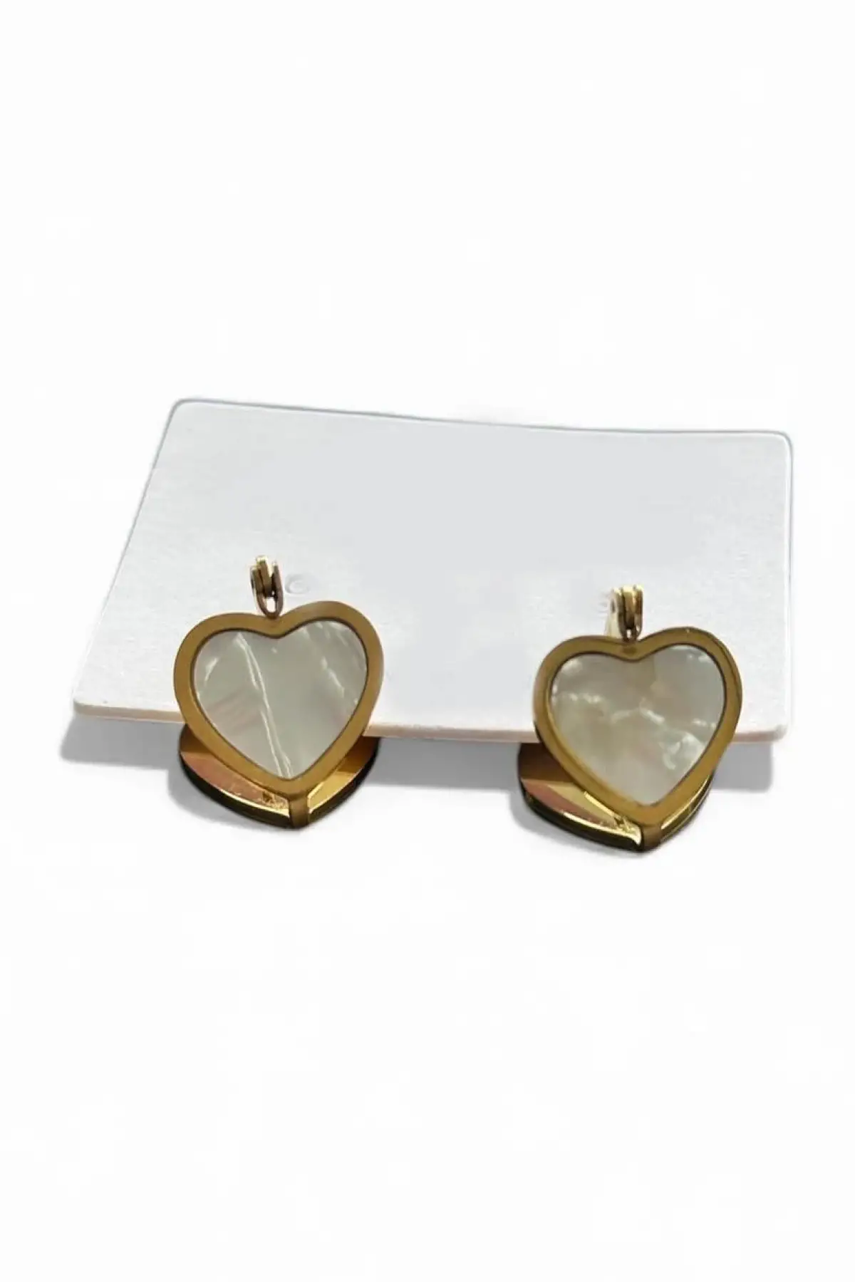 Altın Renk Kalp Figürlü Çelik Küpe (Çift)