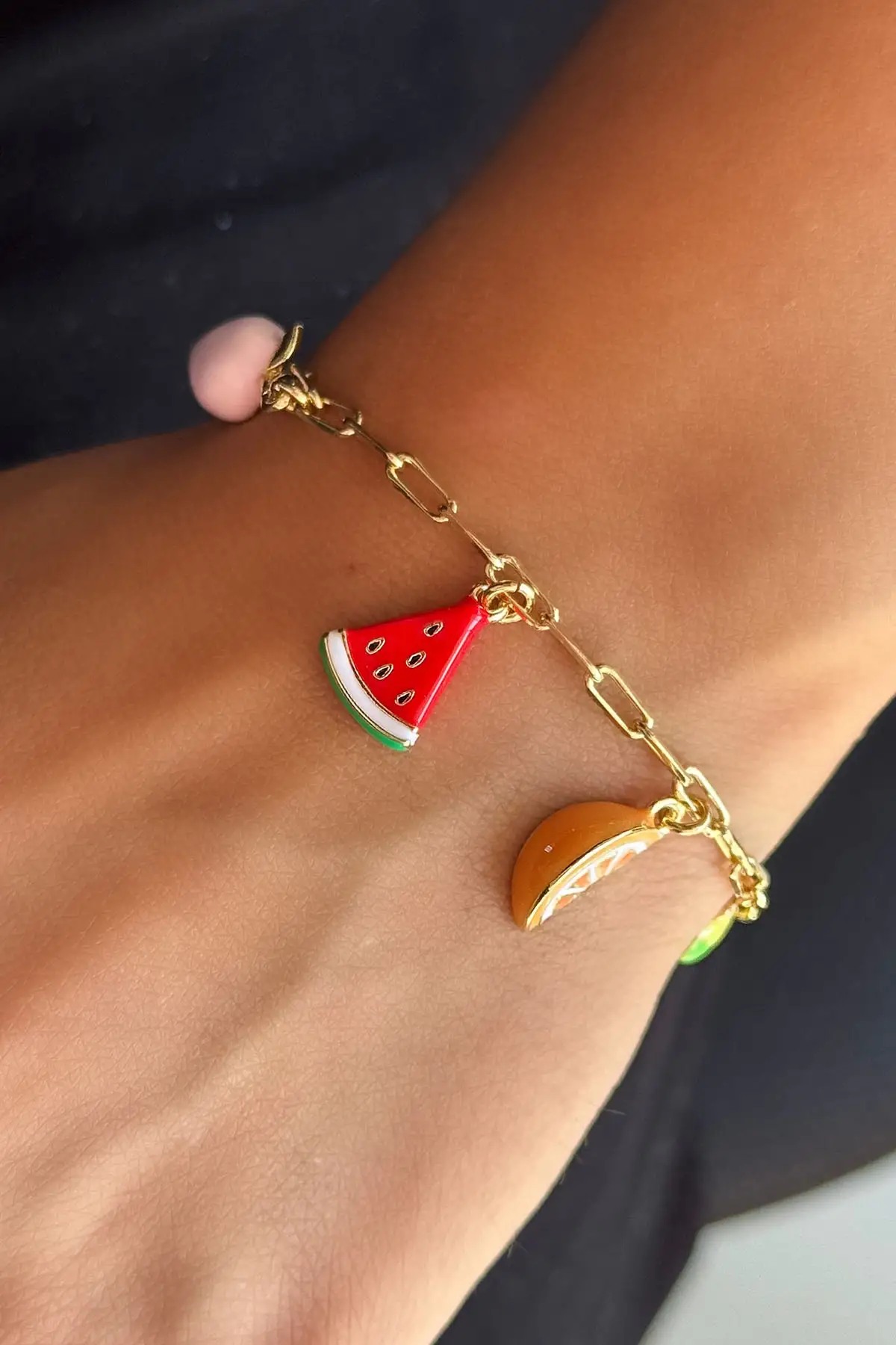 Altın Renk Karışık Figürlü Taş Detaylı YSX Bileklik