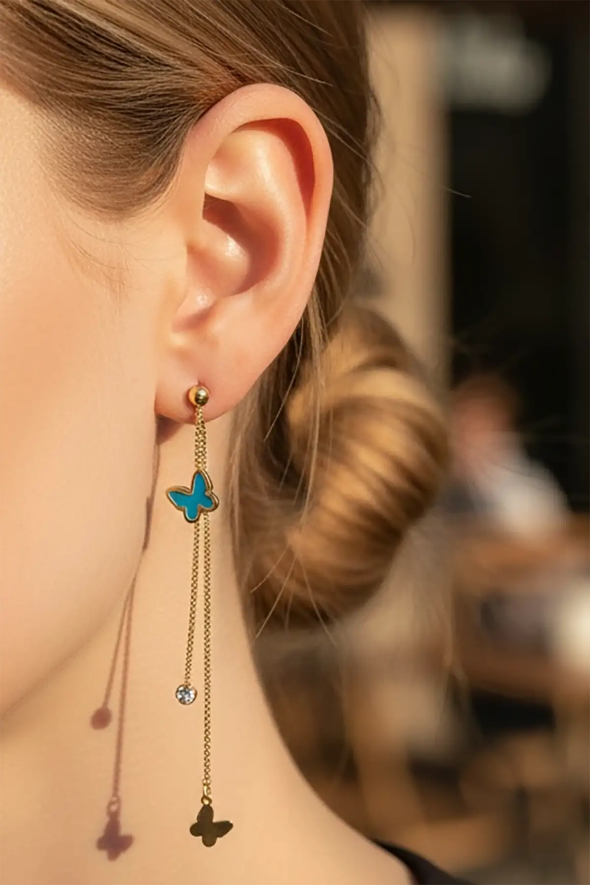 Altın Renk Kelebek Figürlü Çelik Küpe (Çift)