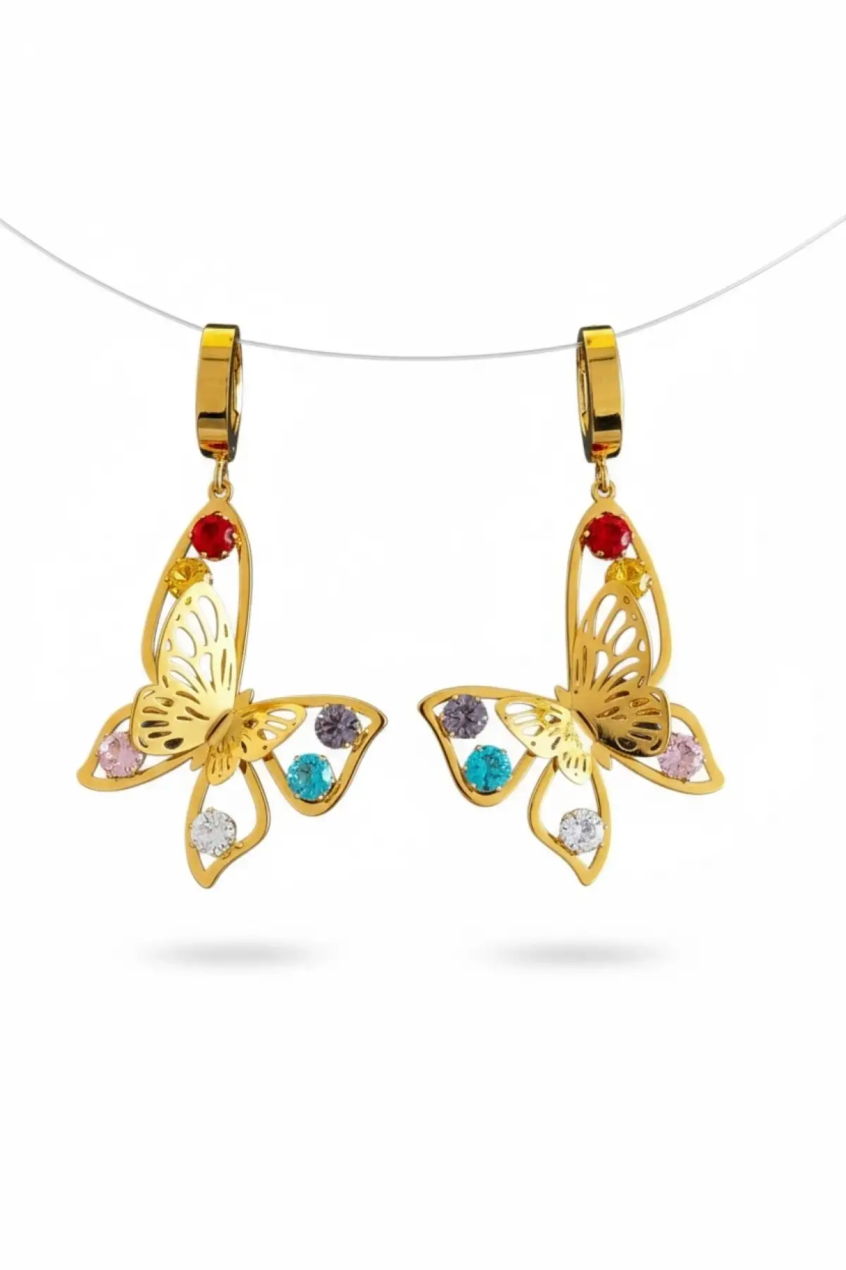 Altın Renk Kelebek Figürlü Çelik Küpe (Çift)