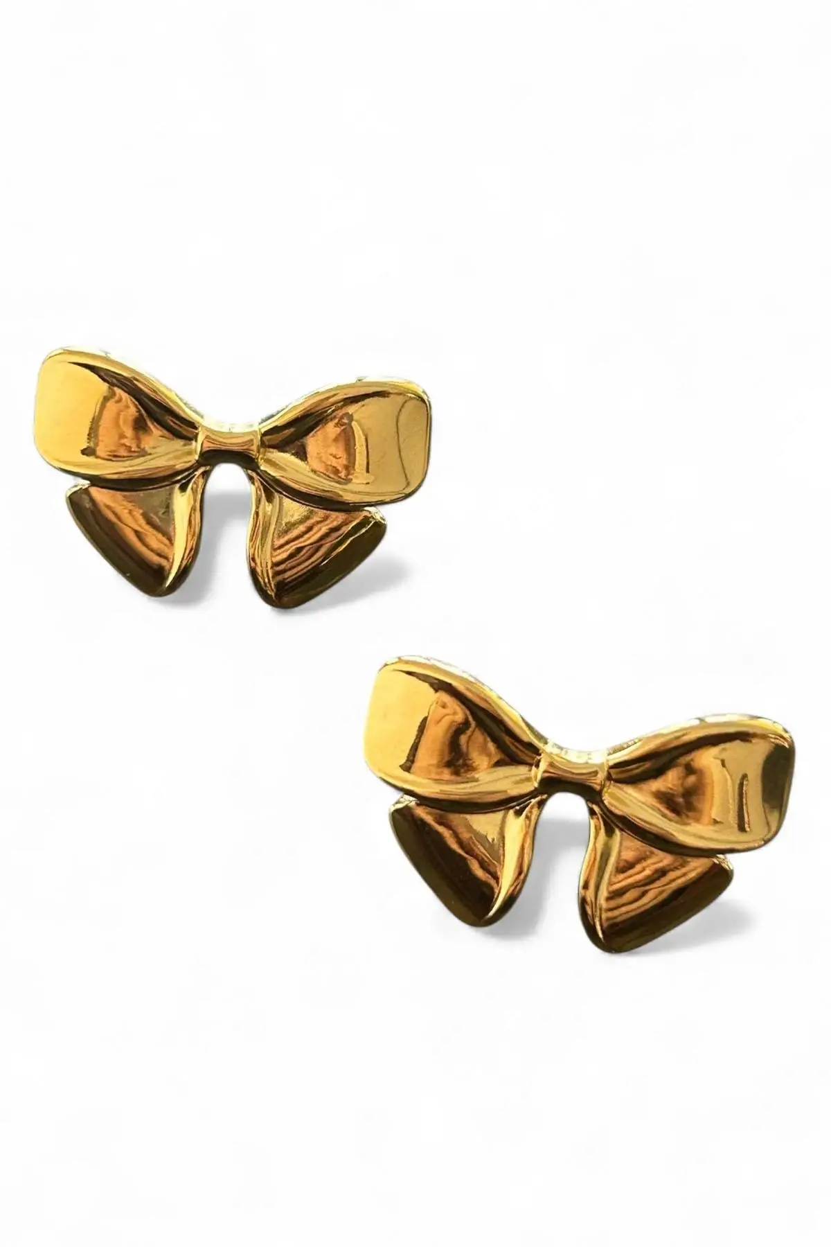 Altın Renk Kurdele Figürlü Çelik Küpe (Çift)